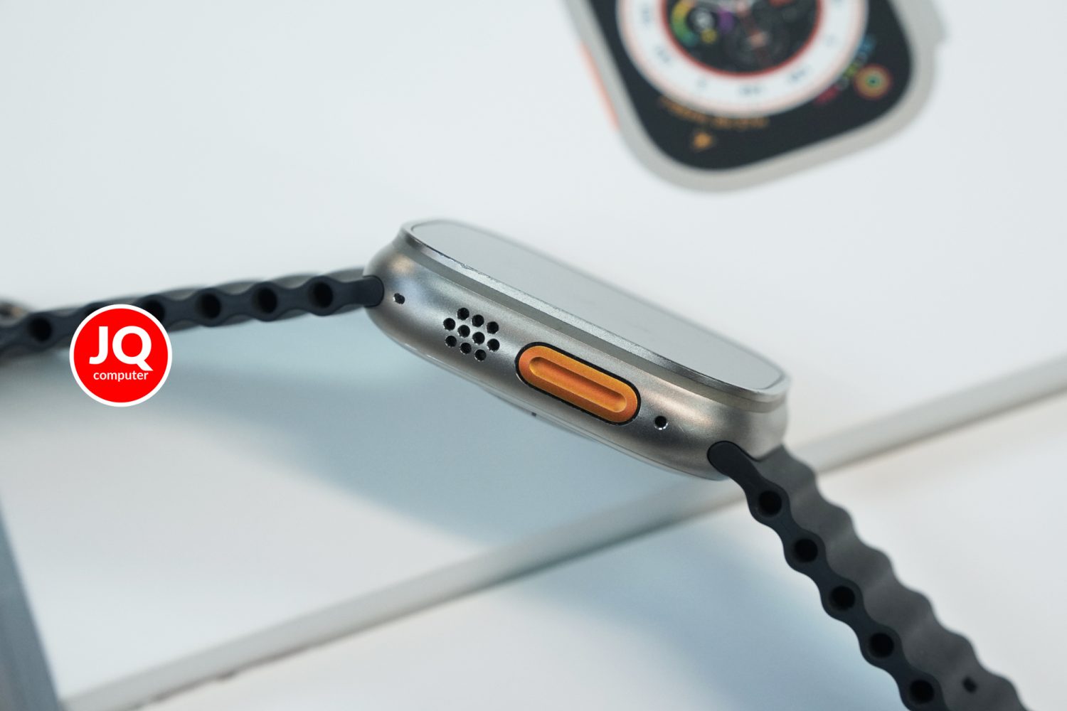 Apple Watch Ultra 1 - Image 5