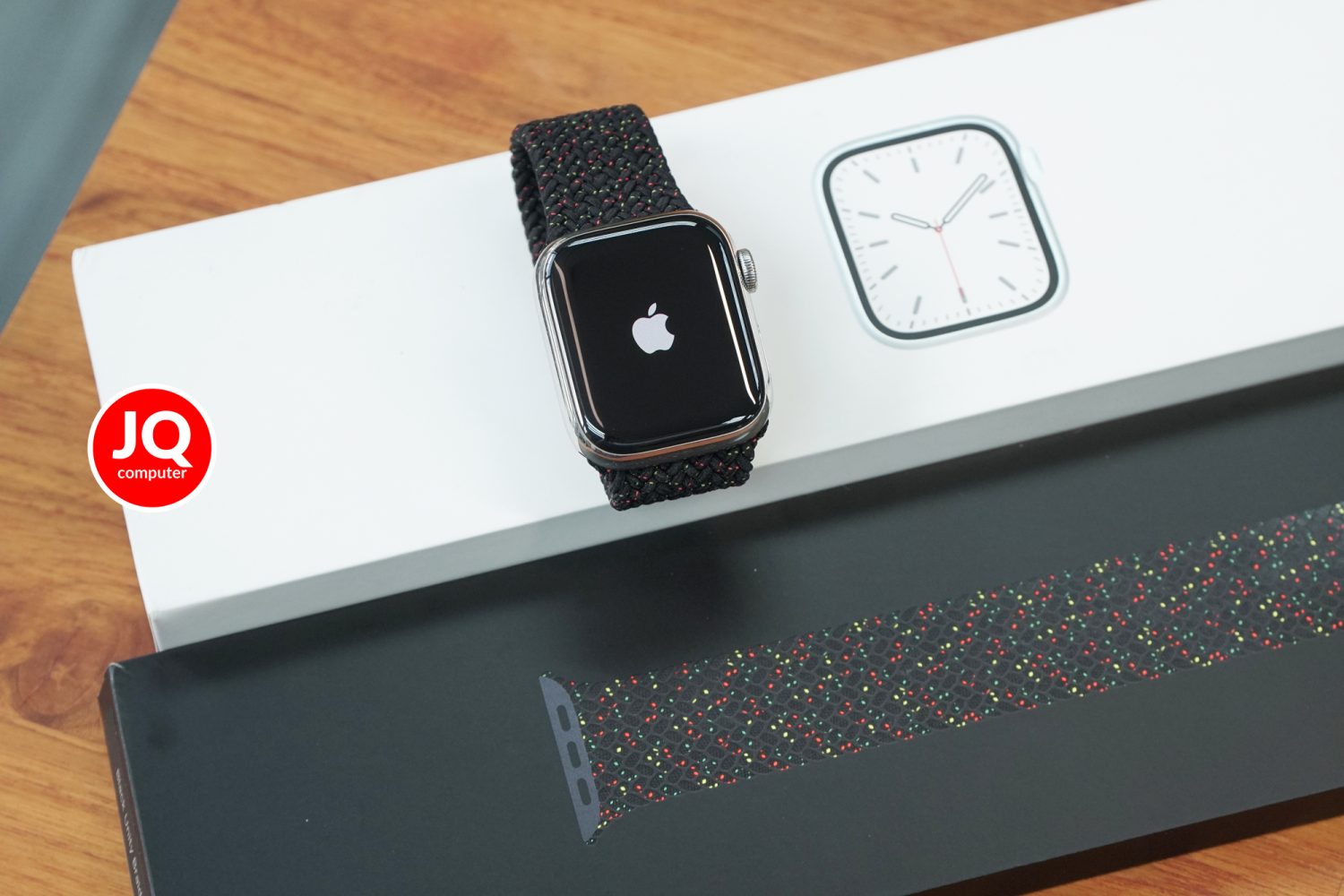 Apple Watch 7 Cellular, 41 MM. Stainless - Image 2