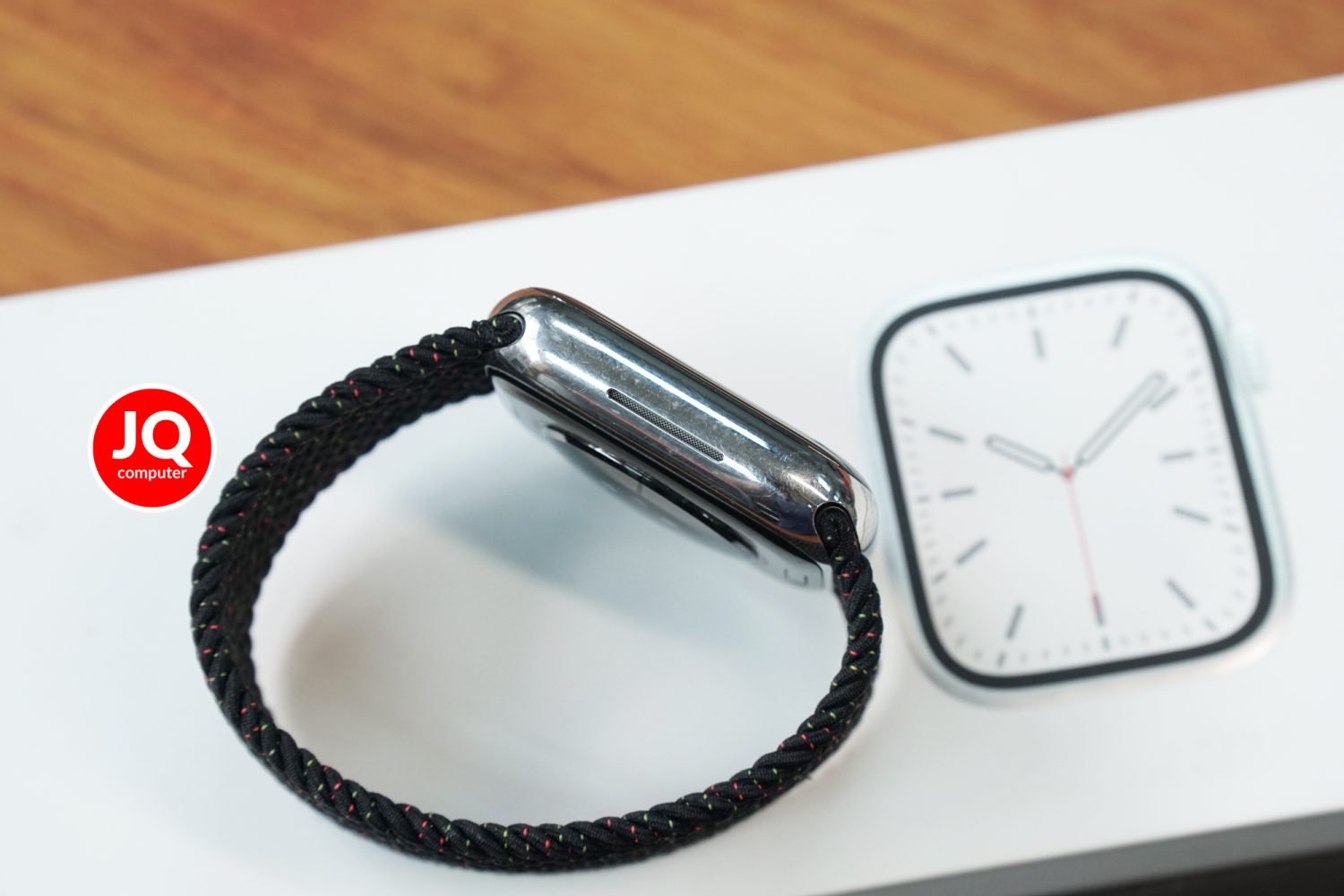 Apple Watch 7 Cellular, 41 MM. Stainless - Image 4