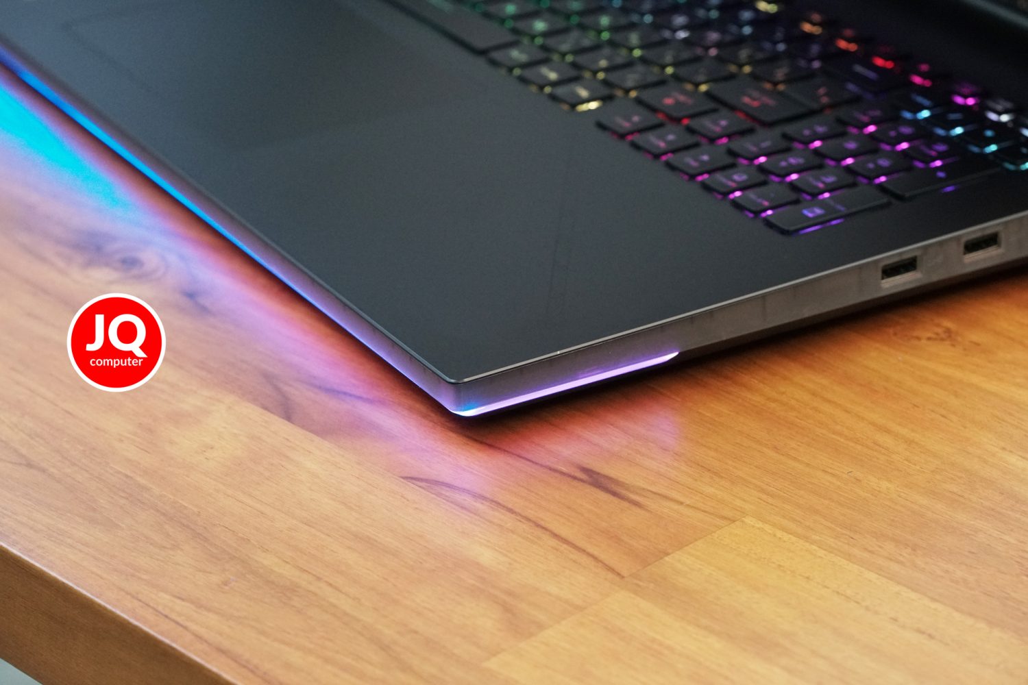 Asus ROG Strix Scar 18 - Image 13