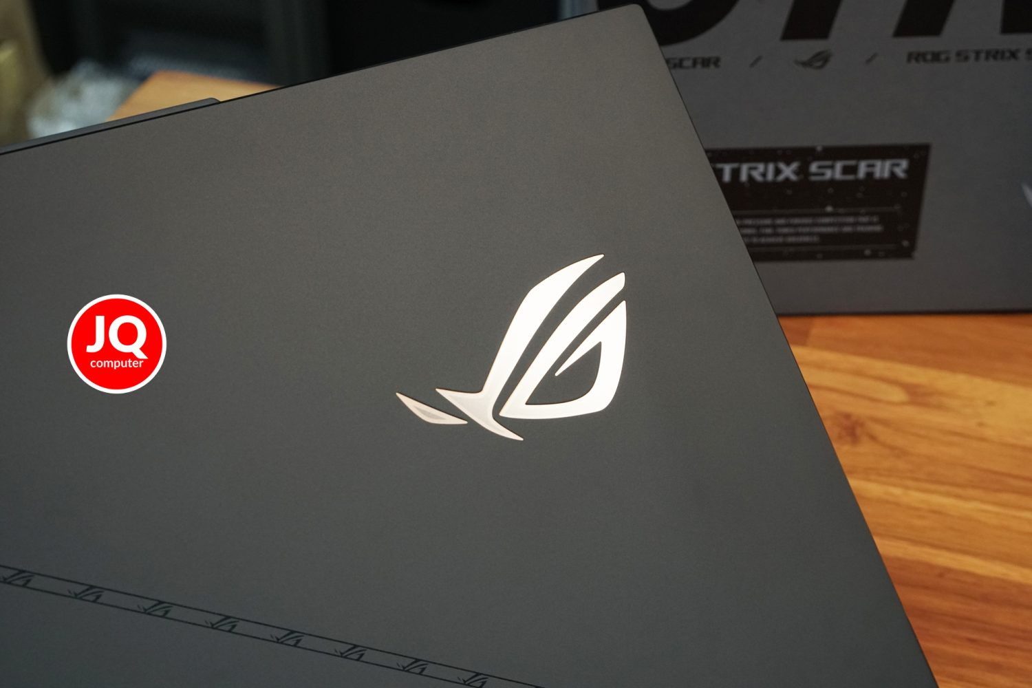 Asus ROG Strix Scar 18 - Image 19