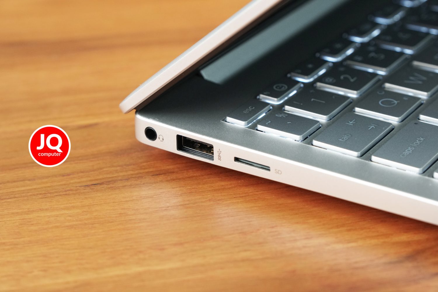 HP Pavilion 14 - Image 10