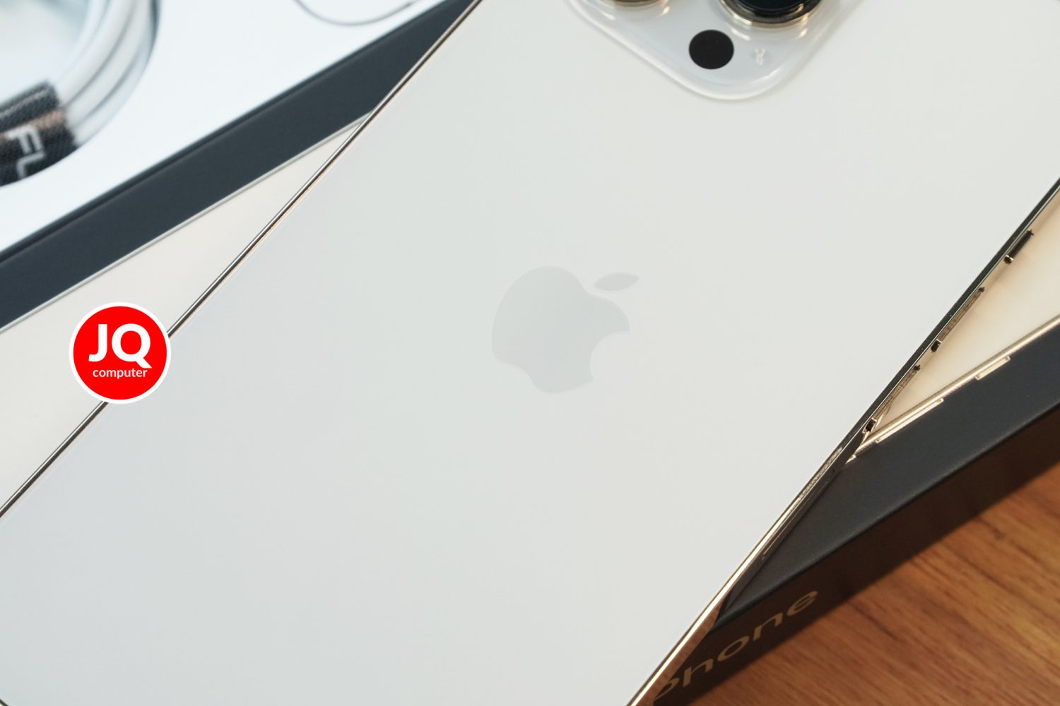 iPhone 13 Pro Max, 256 GB (Apple Care+) - Image 10