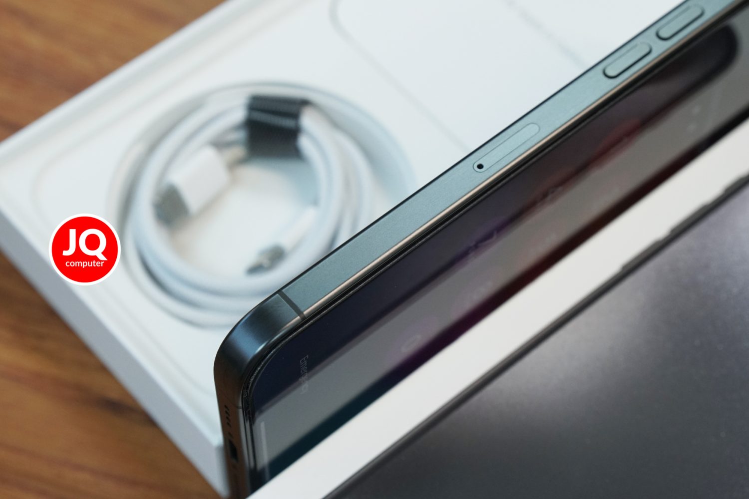 iPhone 15 Pro Max - Image 6