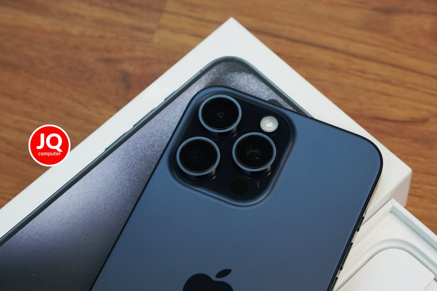 iPhone 15 Pro Max, 1 TB - Image 9