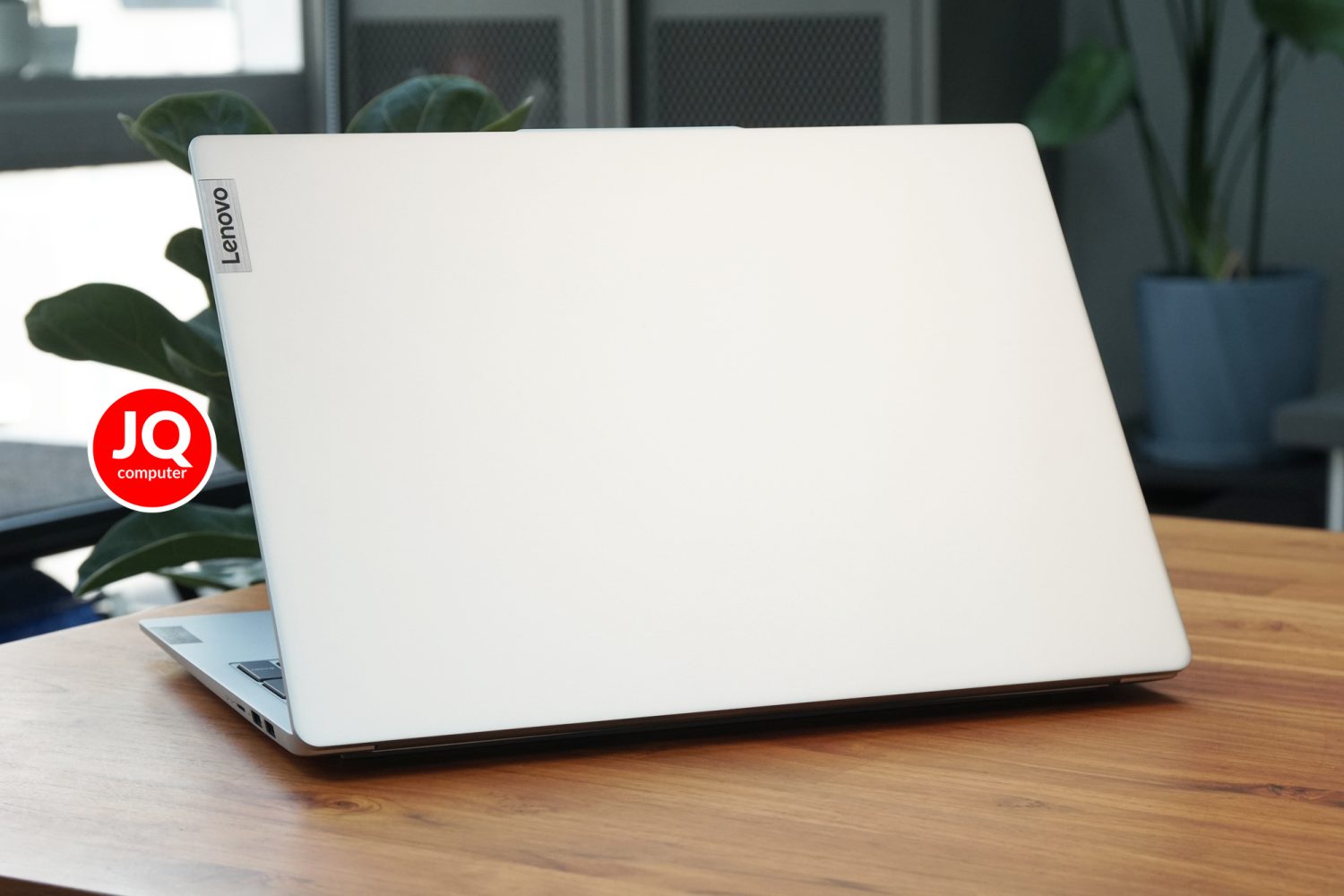 Lenovo IdeaPad Slim 5 (16ABR8) - Image 2