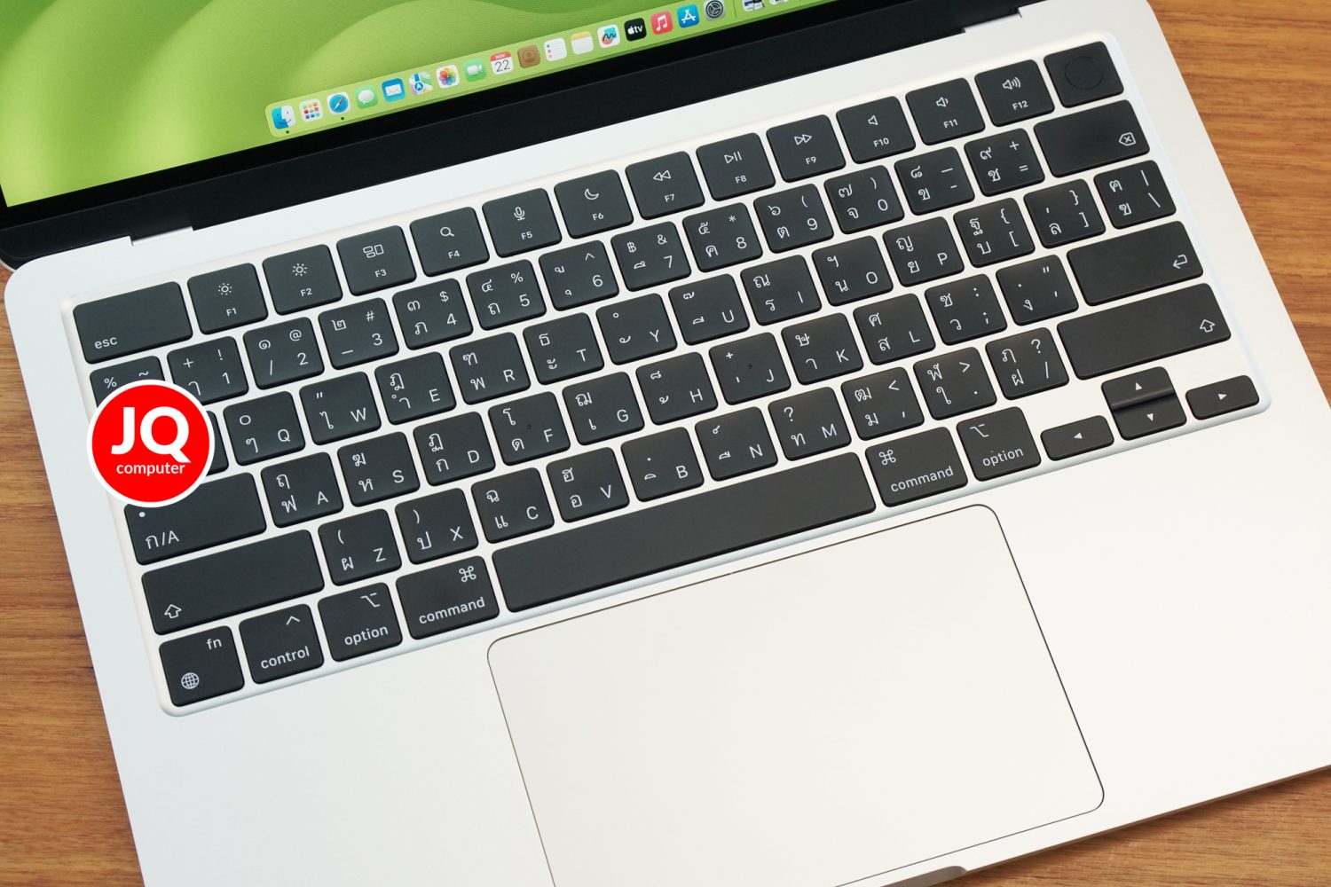 MacBook Air 13" M2, 2022 (Top Spec & Apple Care+) - Image 3