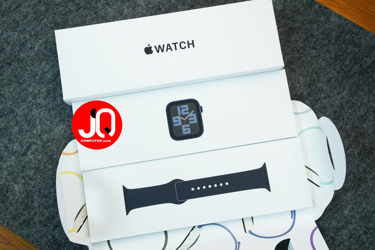 Apple Watch SE 2 (40MM) - Image 2
