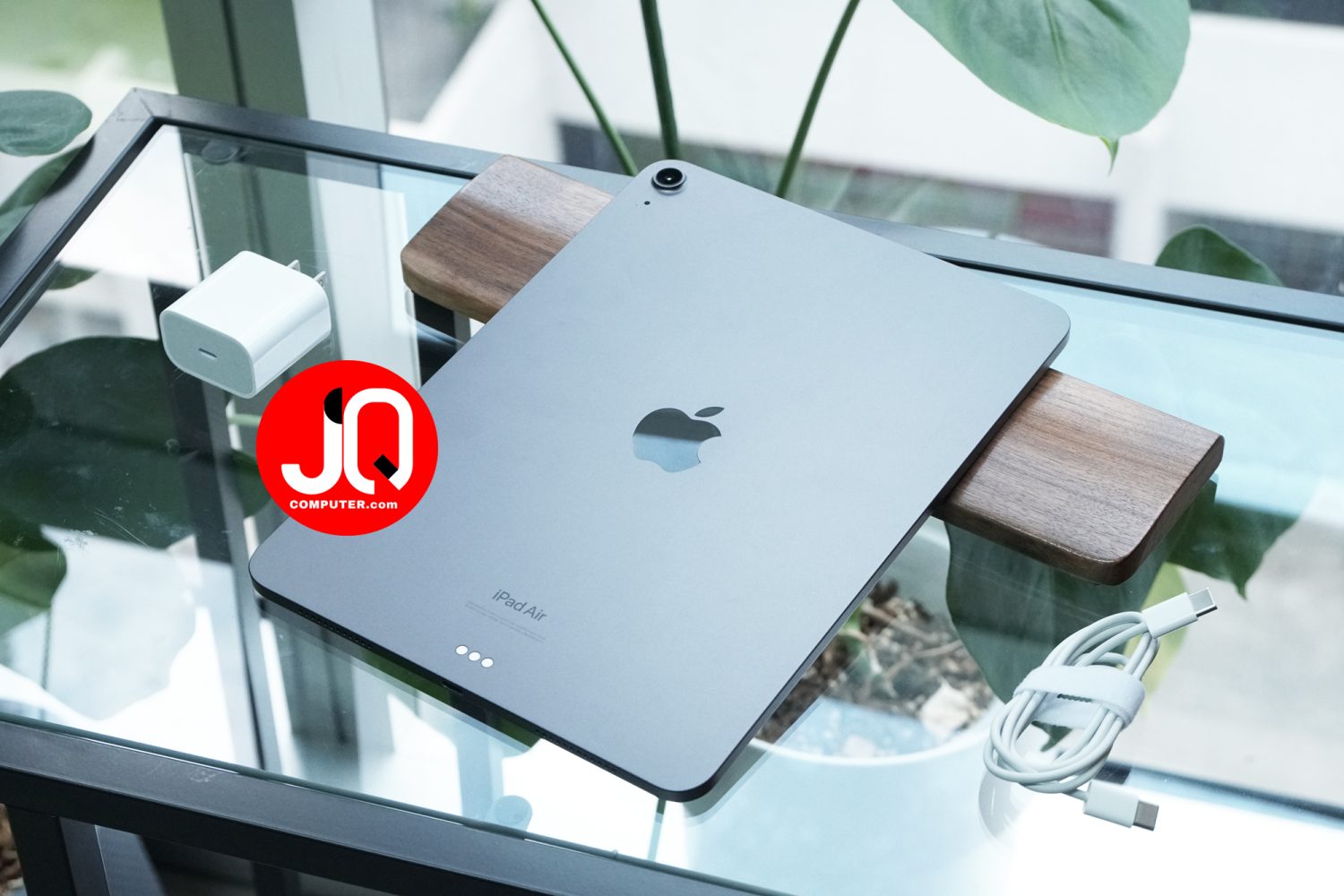 iPad Air 5, Apple M1, WiFi - Image 2