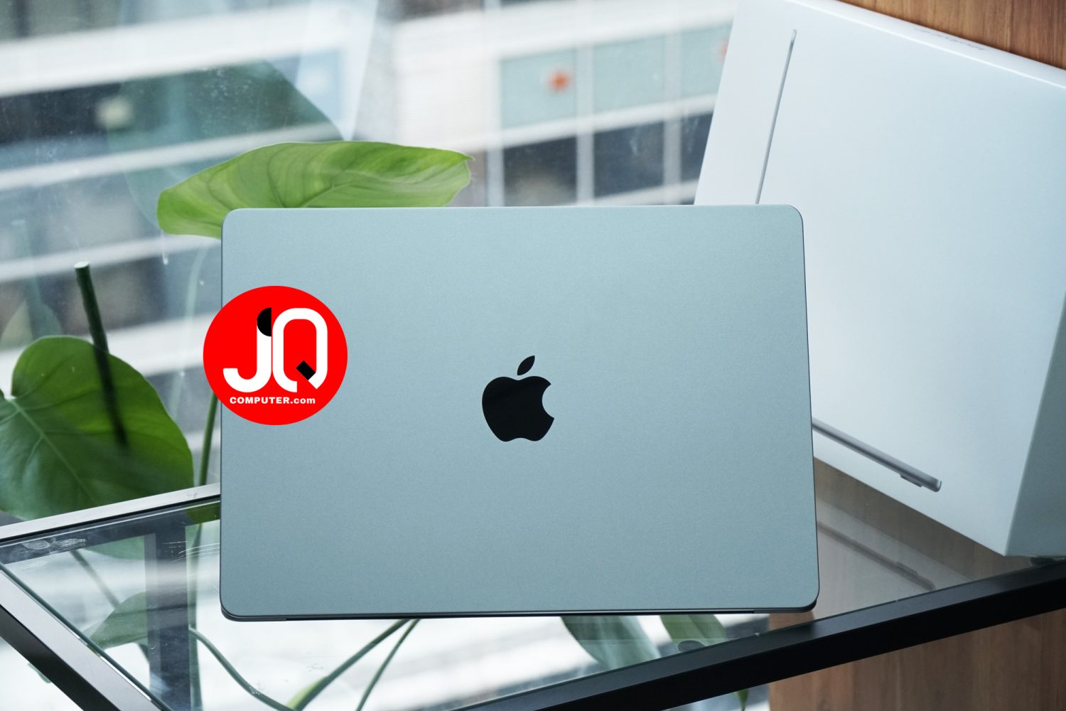 MacBook Air 13" Apple M2, 2022 (Apple Care+) - Image 2