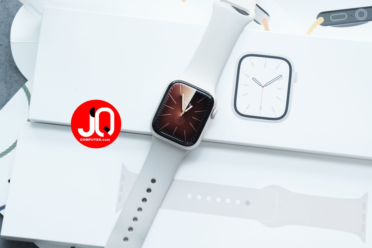 Apple Watch 7 Aluminum