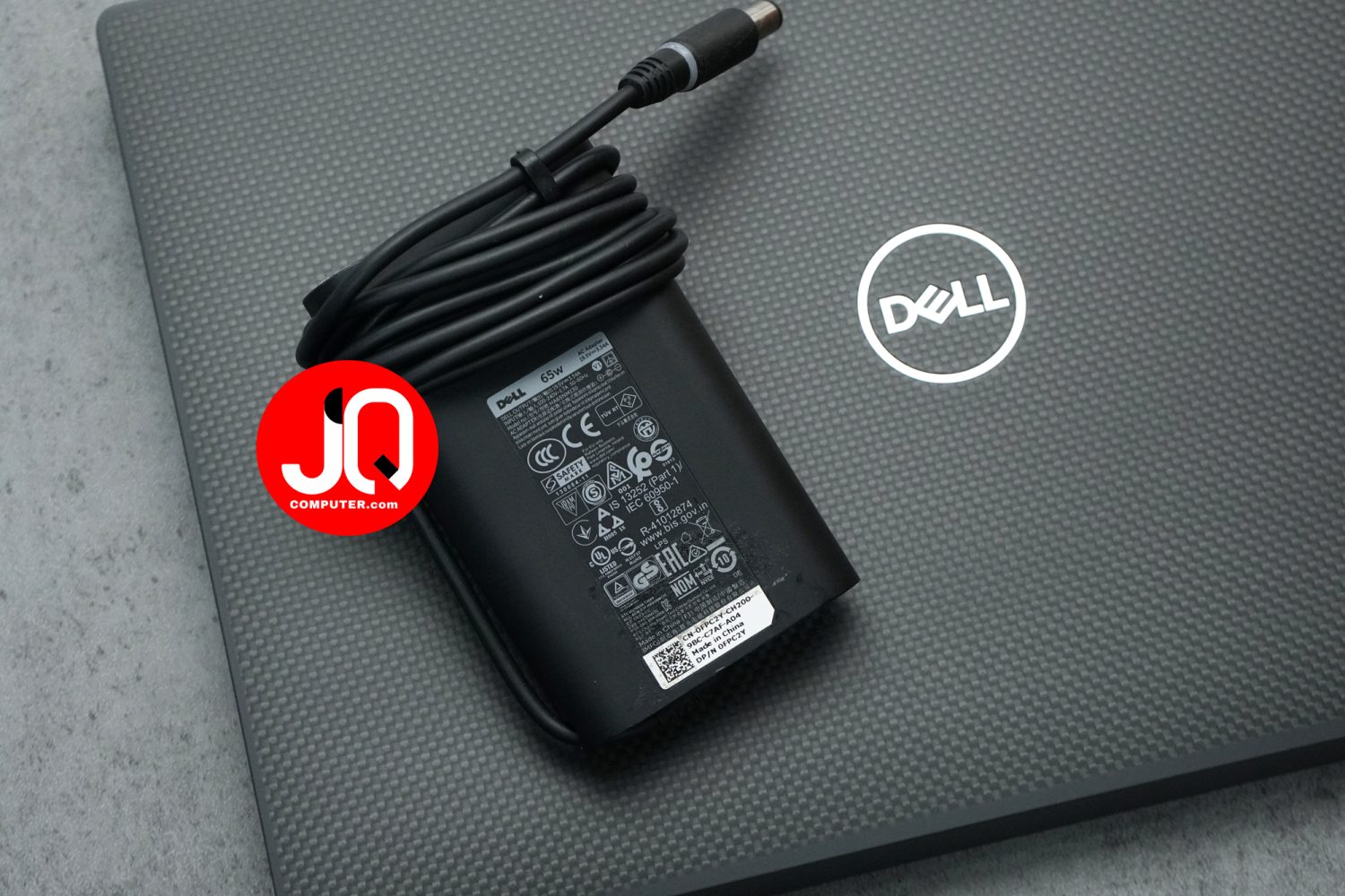 Dell Latitude 7400 - Image 18