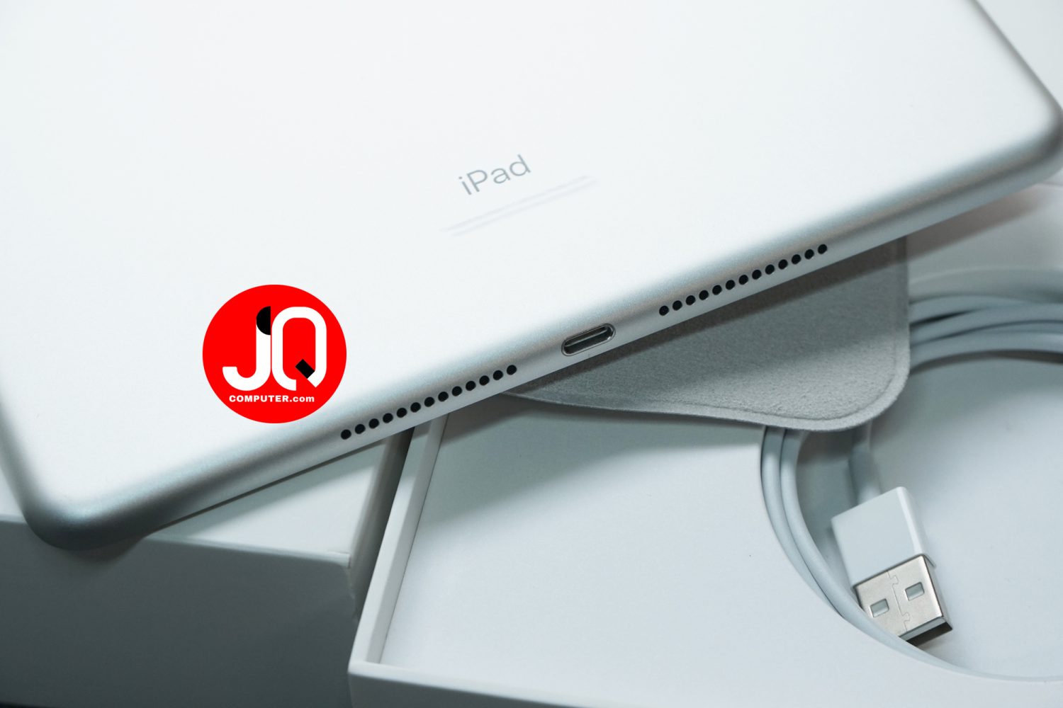 iPad 7 Cellular - Image 3
