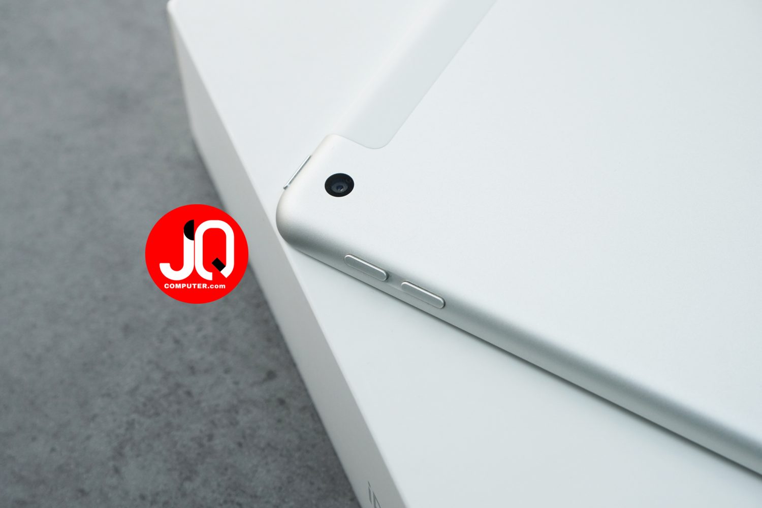 iPad 7 Cellular - Image 5