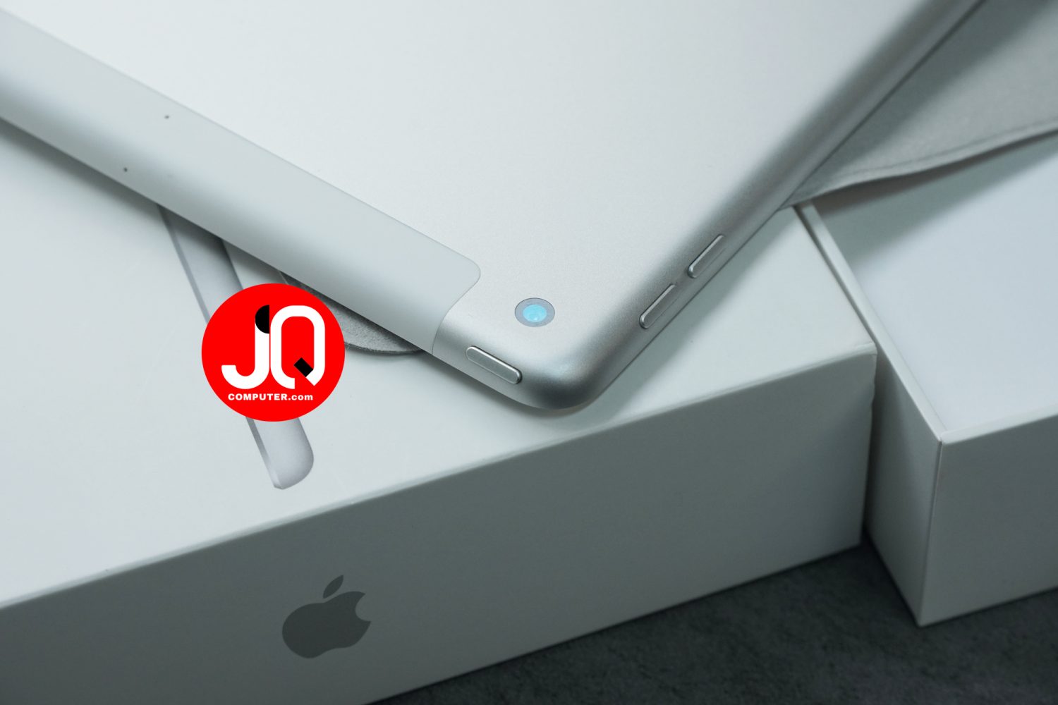 iPad 7 Cellular - Image 6