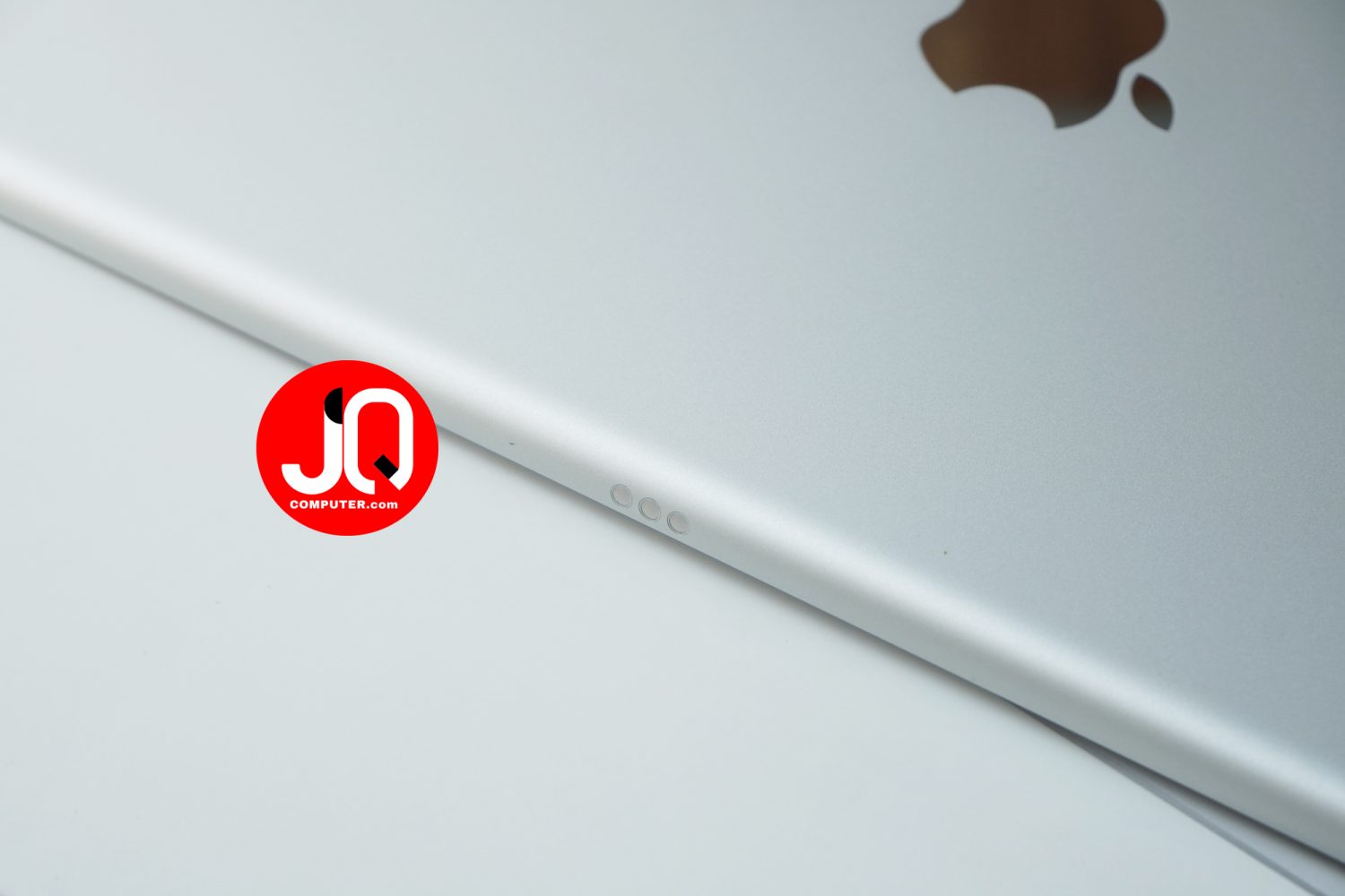 iPad 7 Cellular - Image 8