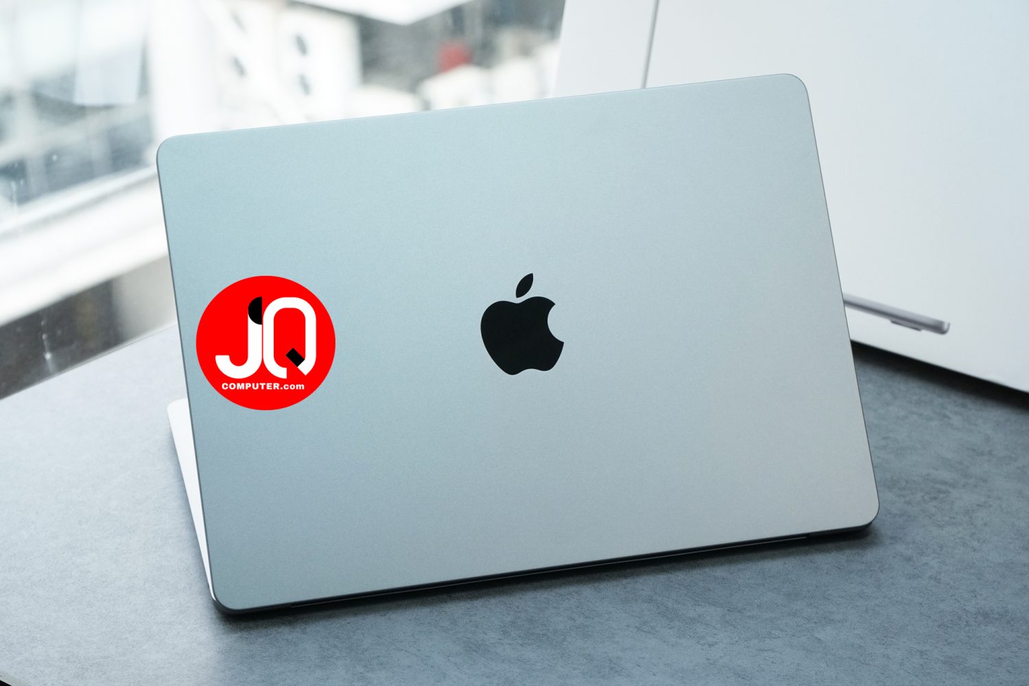 MacBook Air 13" Apple M2, 2022 - Image 2