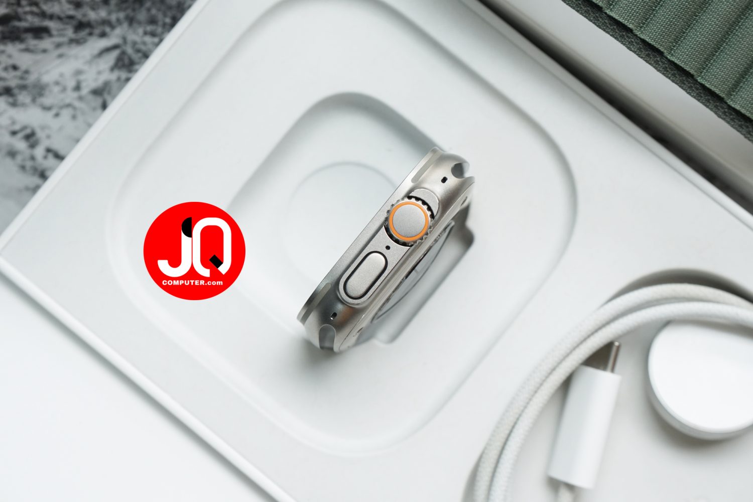 Apple Watch Ultra 1 - Image 7