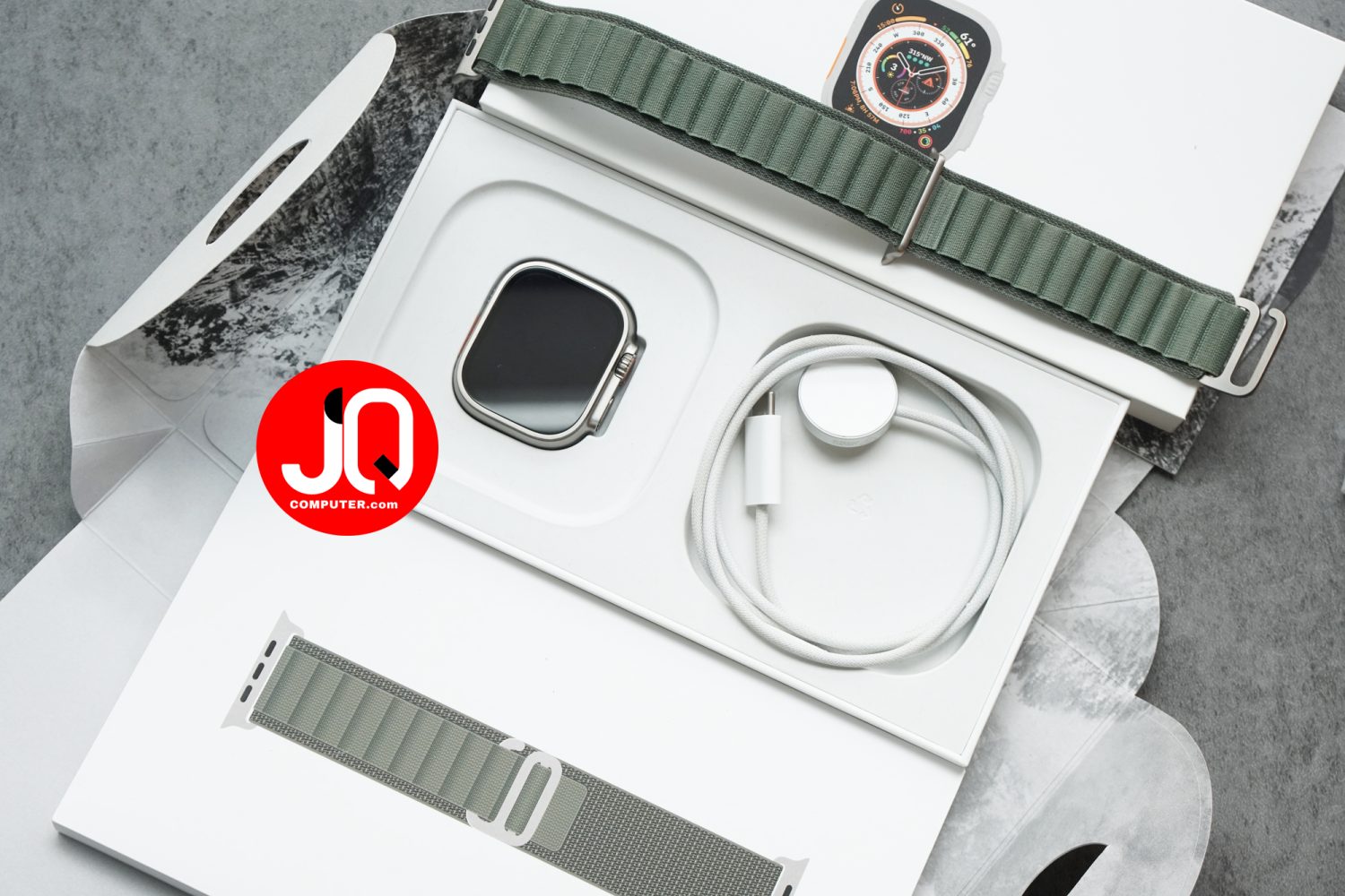 Apple Watch Ultra 1 - Image 9