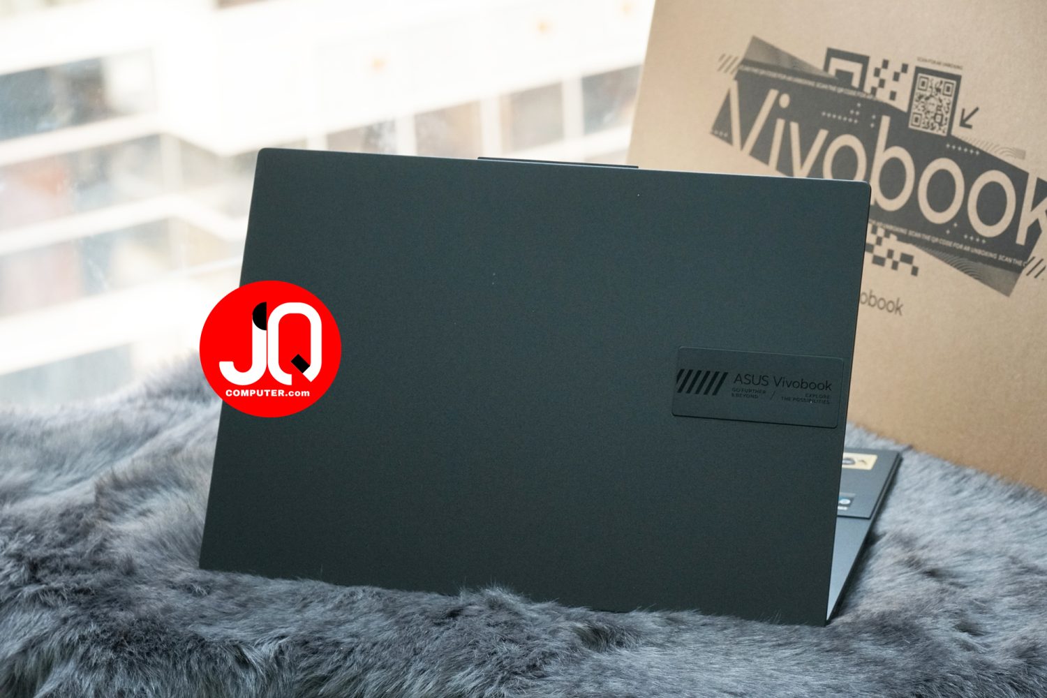 Asus VivoBook S14 OLED - Image 2
