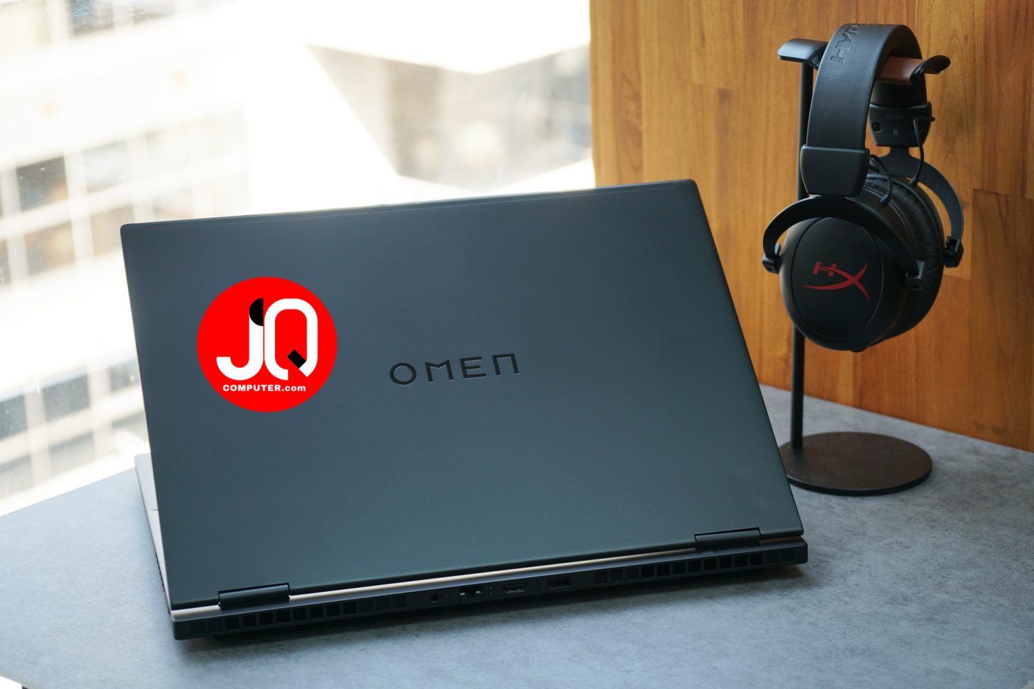 HP Omen Transcend 16 - Image 2