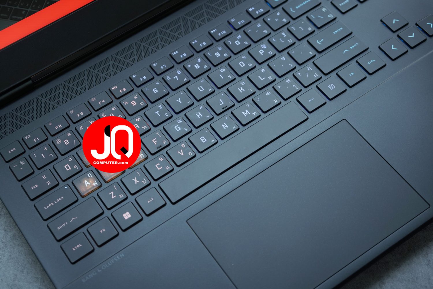 HP Omen Transcend 16 - Image 5