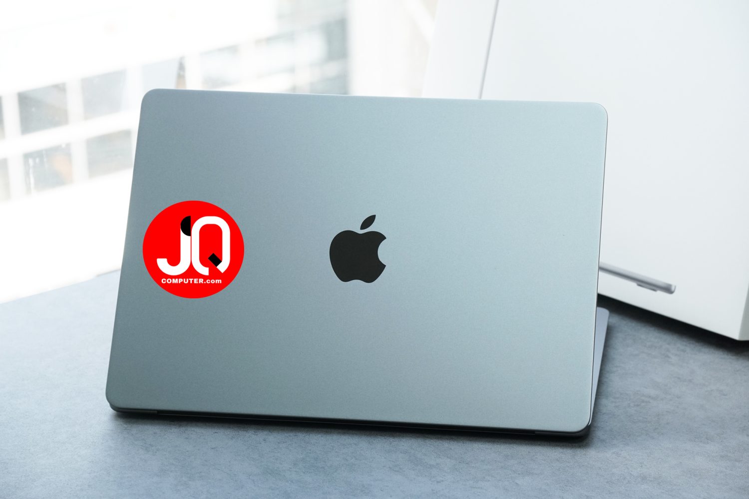 MacBook Air 13" Apple M2, 2022 - Image 2