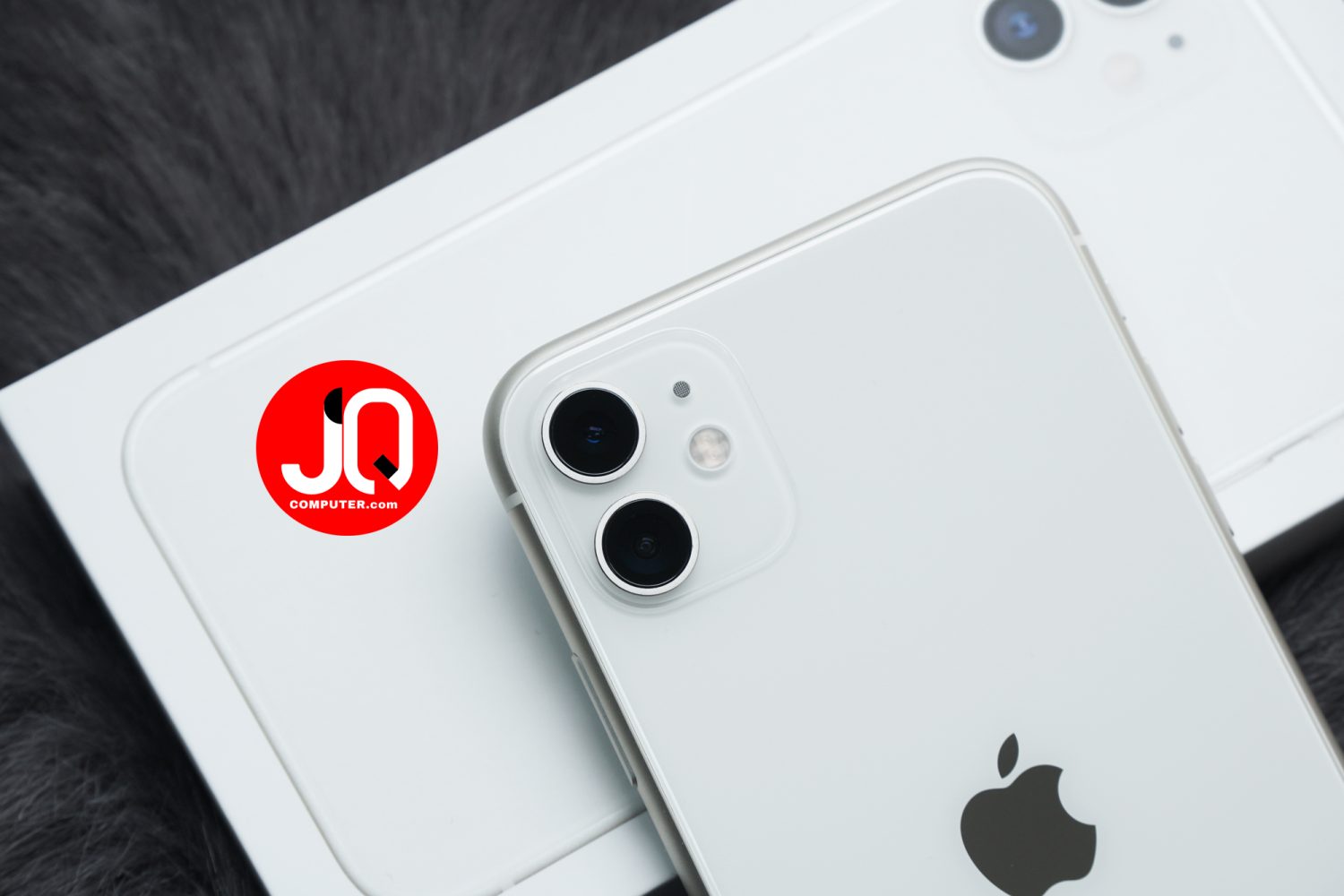 iPhone 11 - Image 3