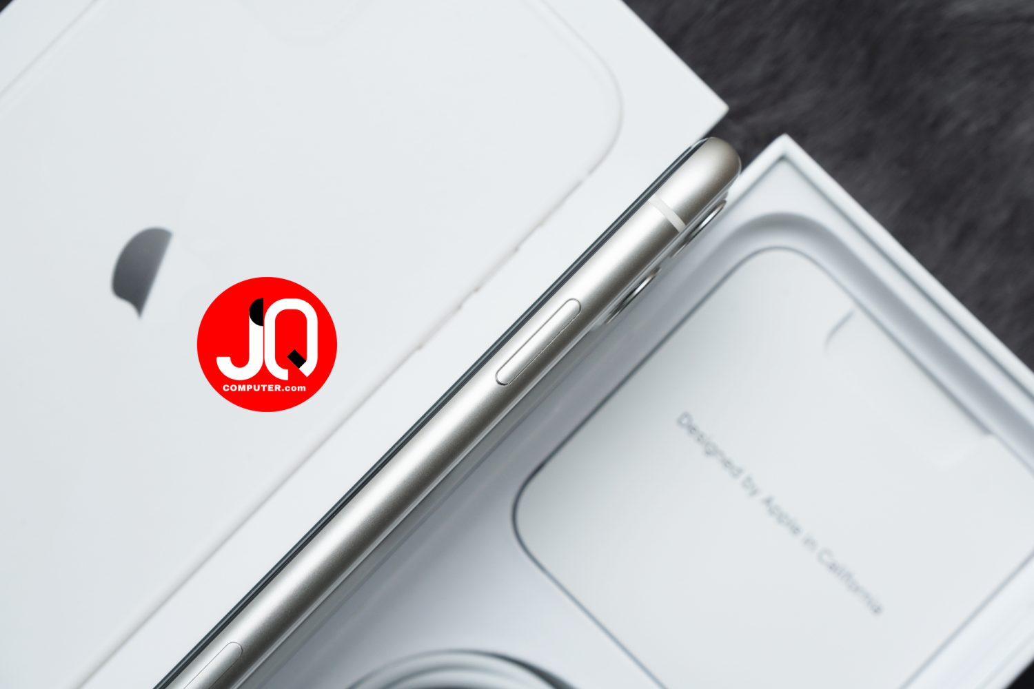 iPhone 11 - Image 8