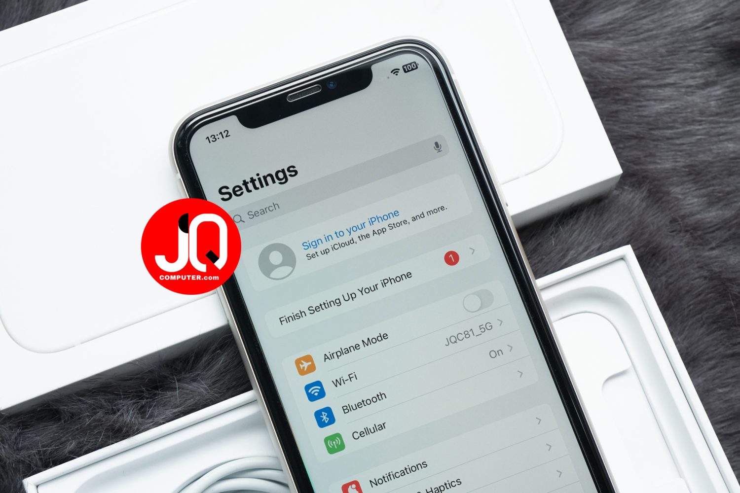 iPhone 11 - Image 10