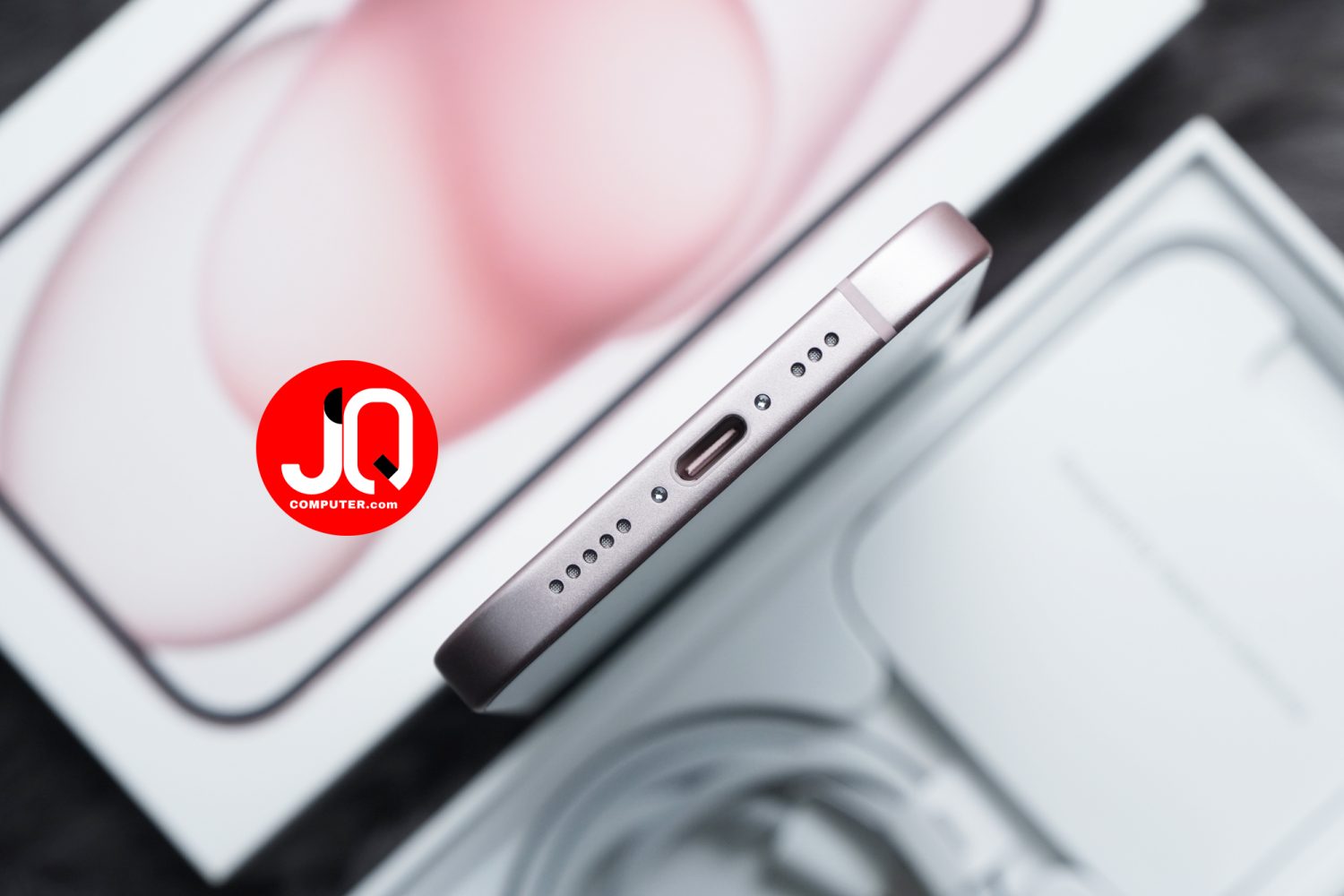 iPhone 15 - Image 5