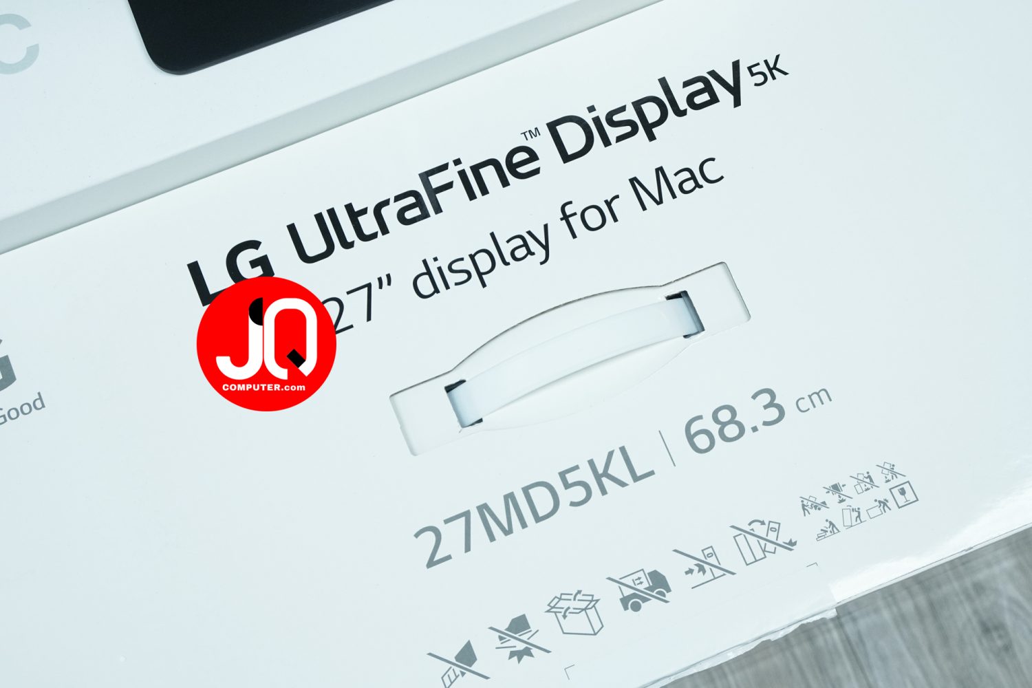 LG UltraFine 27" 5K - Image 10