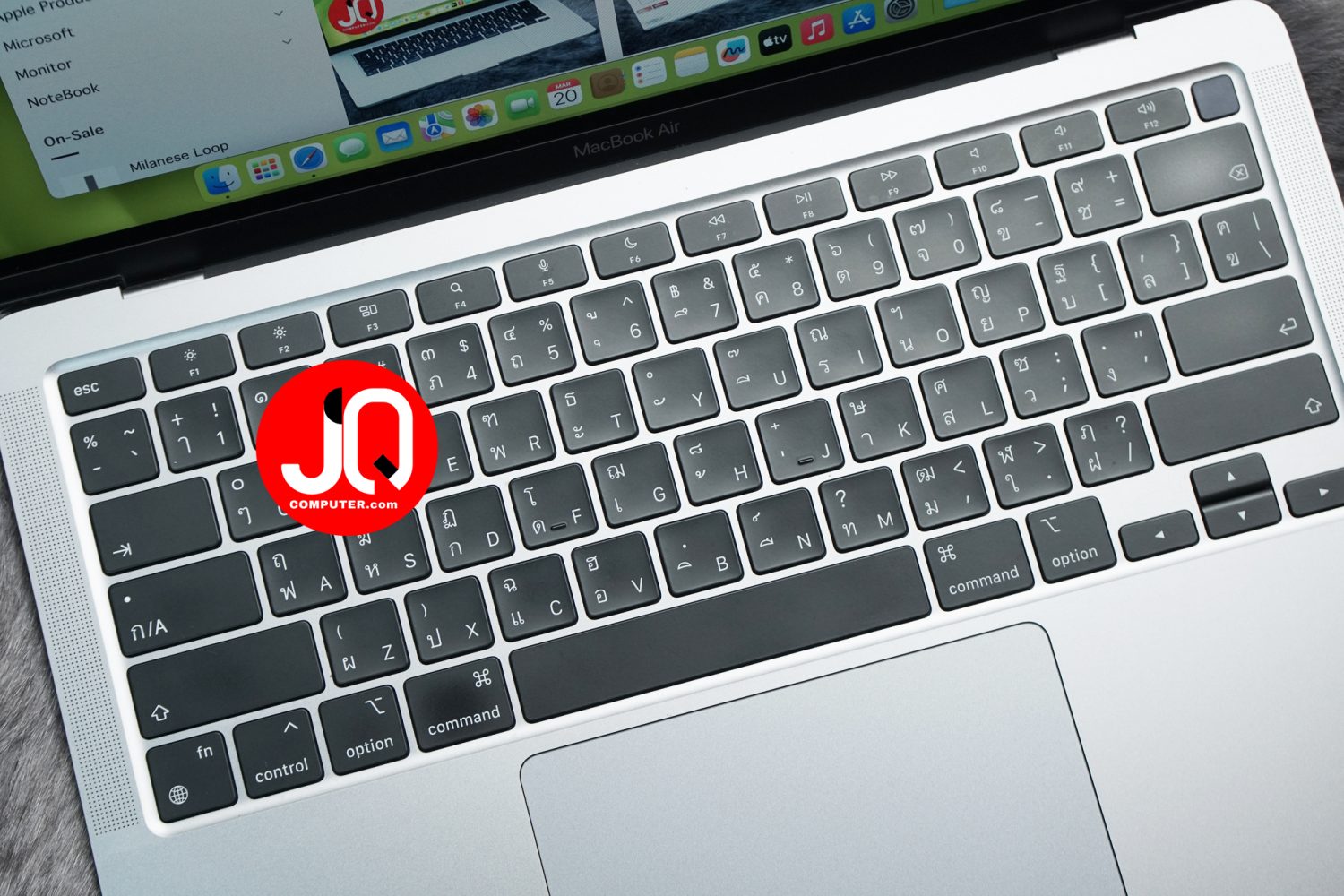 MacBook Air 13" 2020 - Image 5