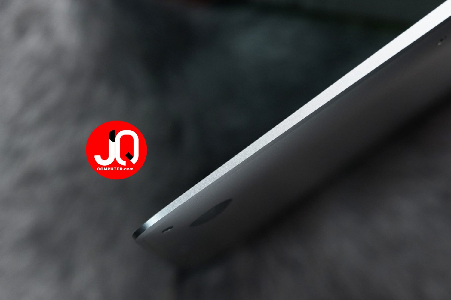 MacBook Air 13" 2020 - Image 12