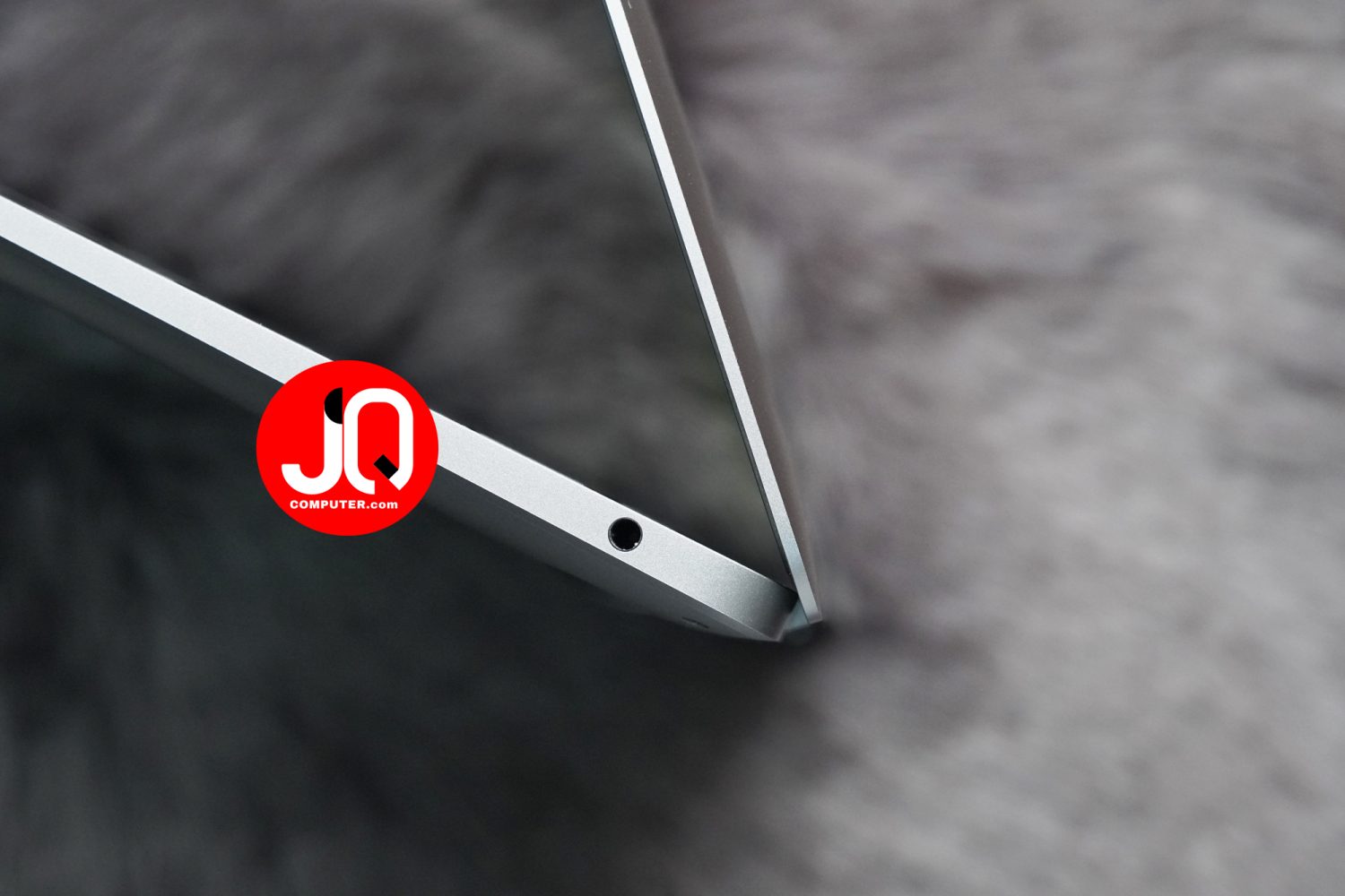 MacBook Air 13" 2020 - Image 10
