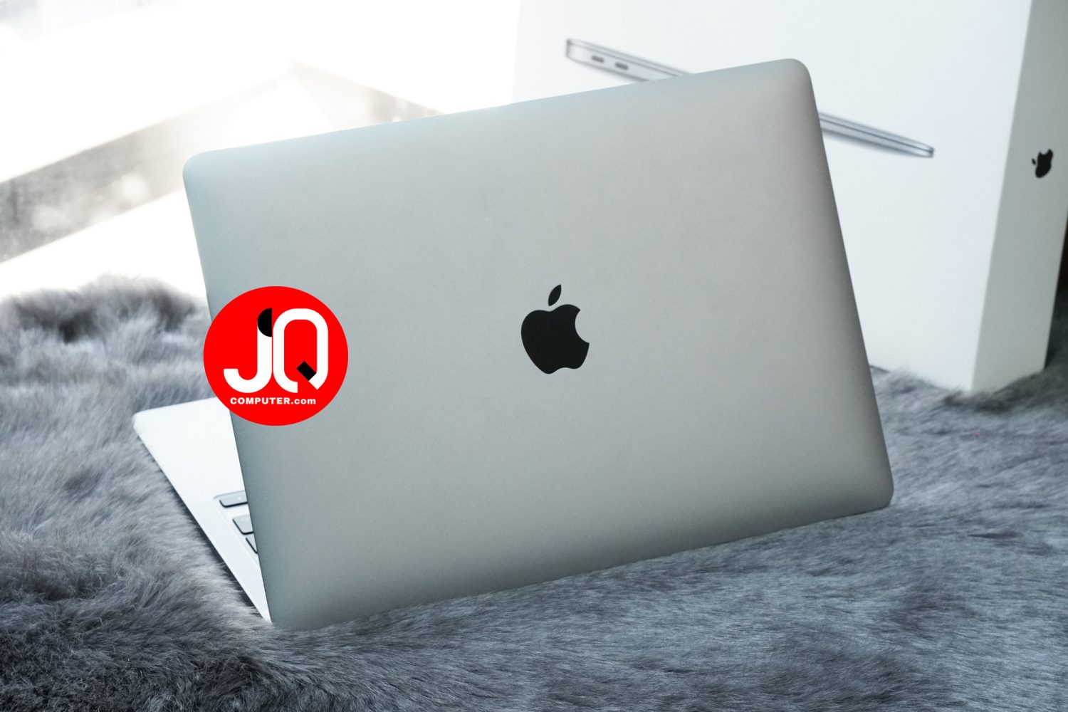 MacBook Air 13" Apple M1, 2020 - Image 2