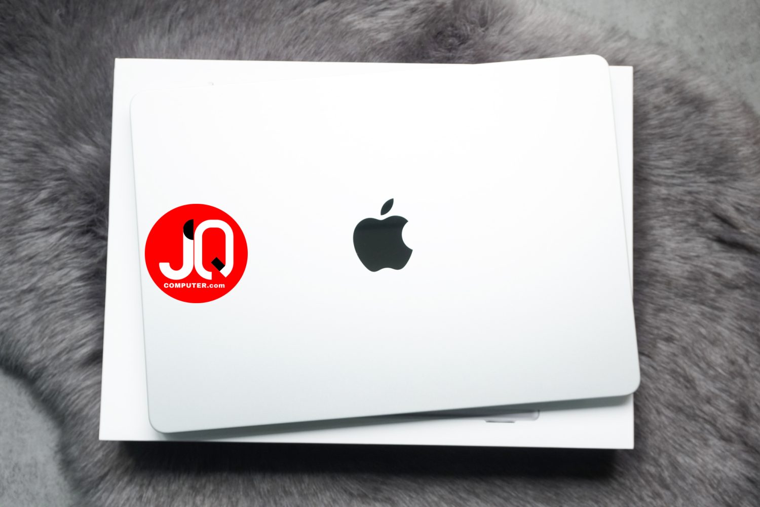 MacBook Air 13" 2022 - Image 13