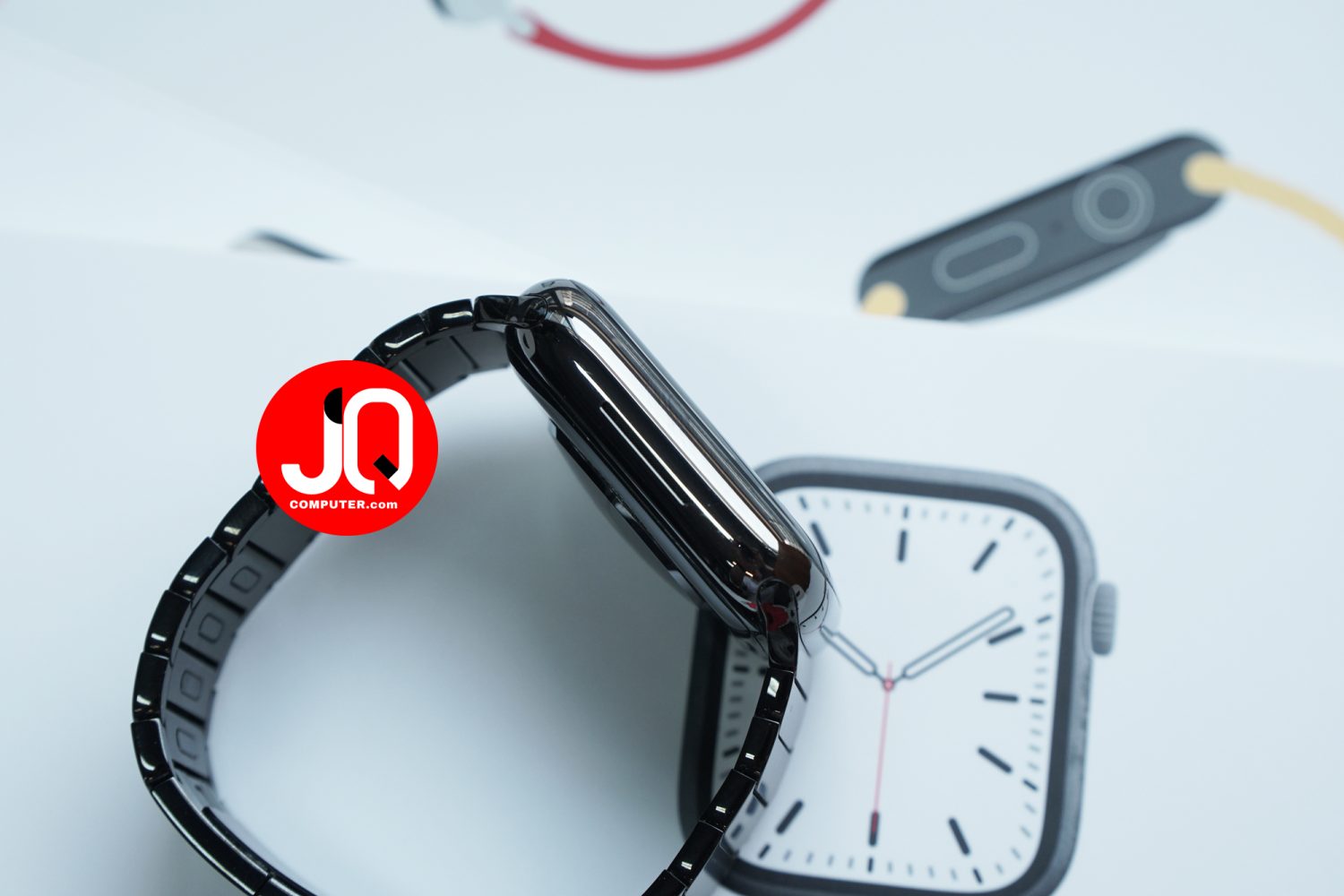 Apple Watch 7 Stainless - Image 4