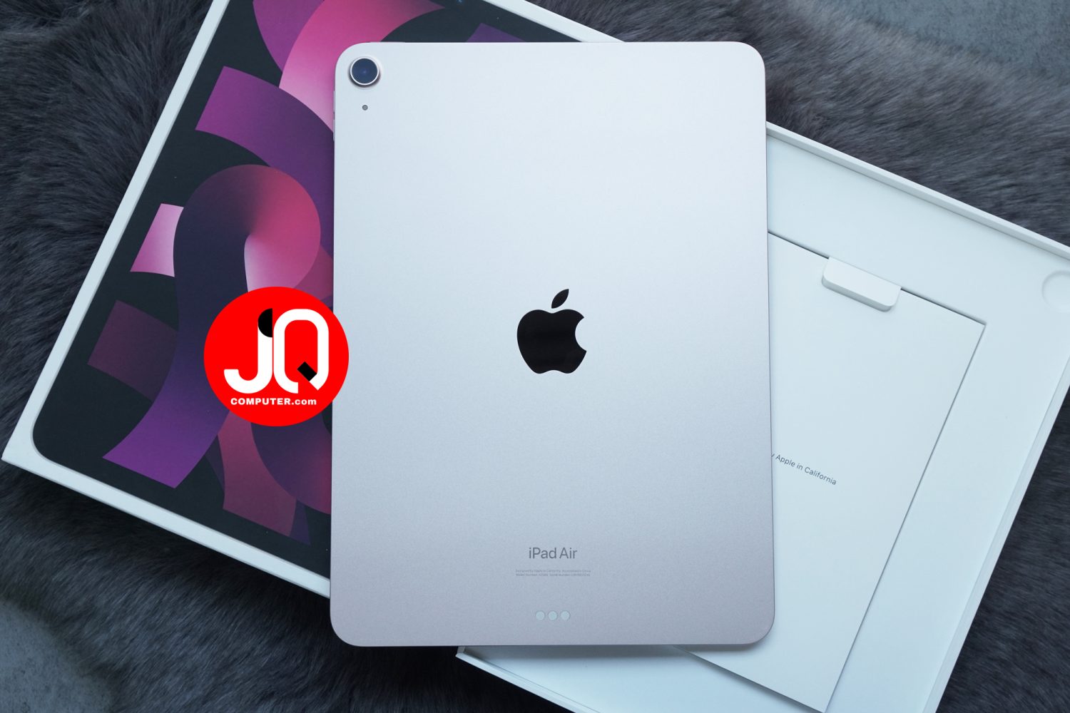 iPad Air 5 WiFi - Image 2