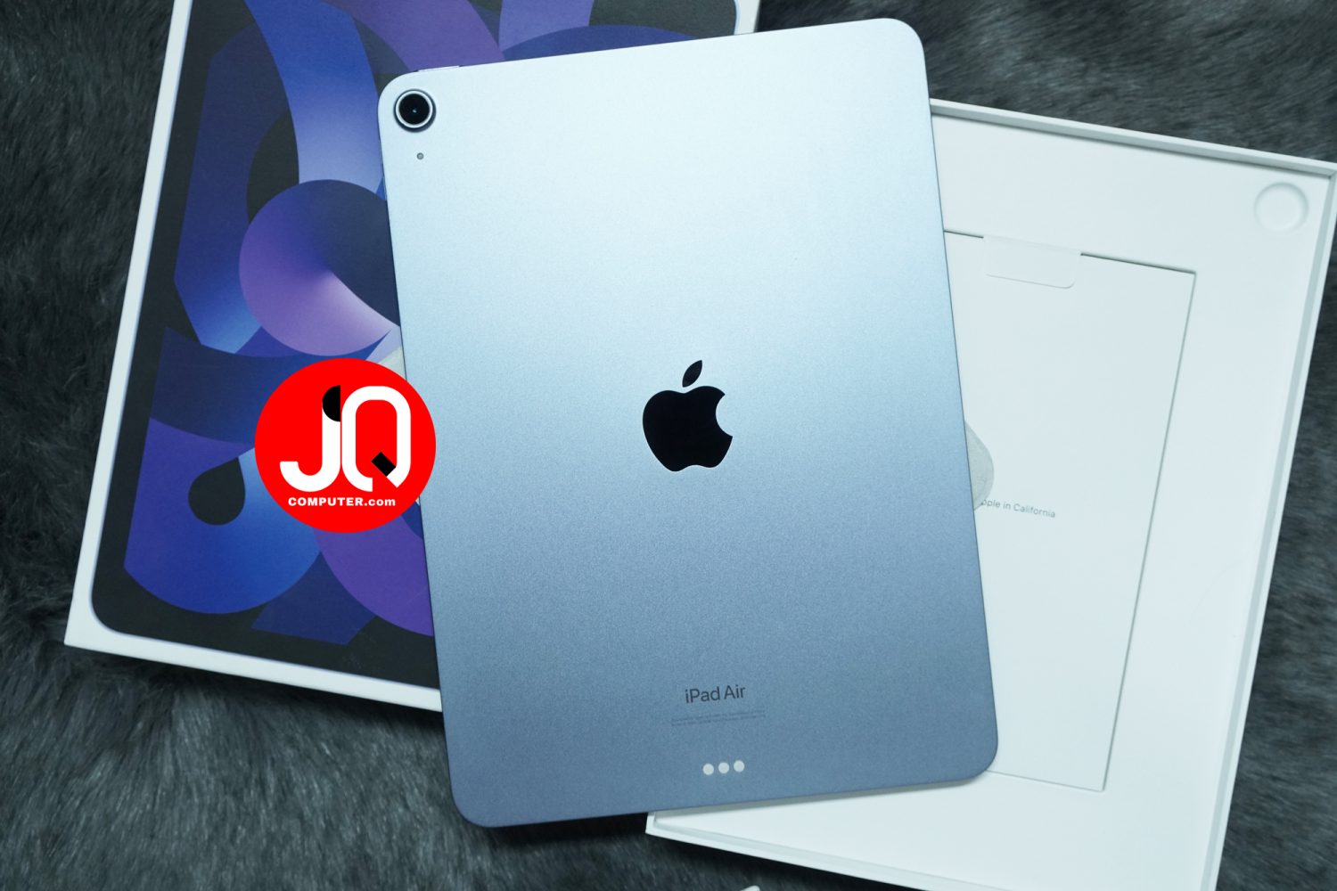 iPad Air 5 WiFi - Image 2