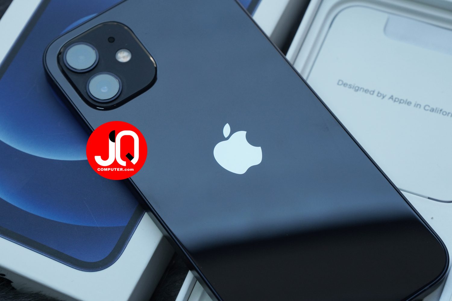 iPhone 12 - Image 4