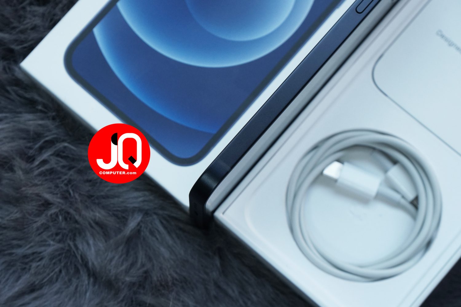 iPhone 12 - Image 8