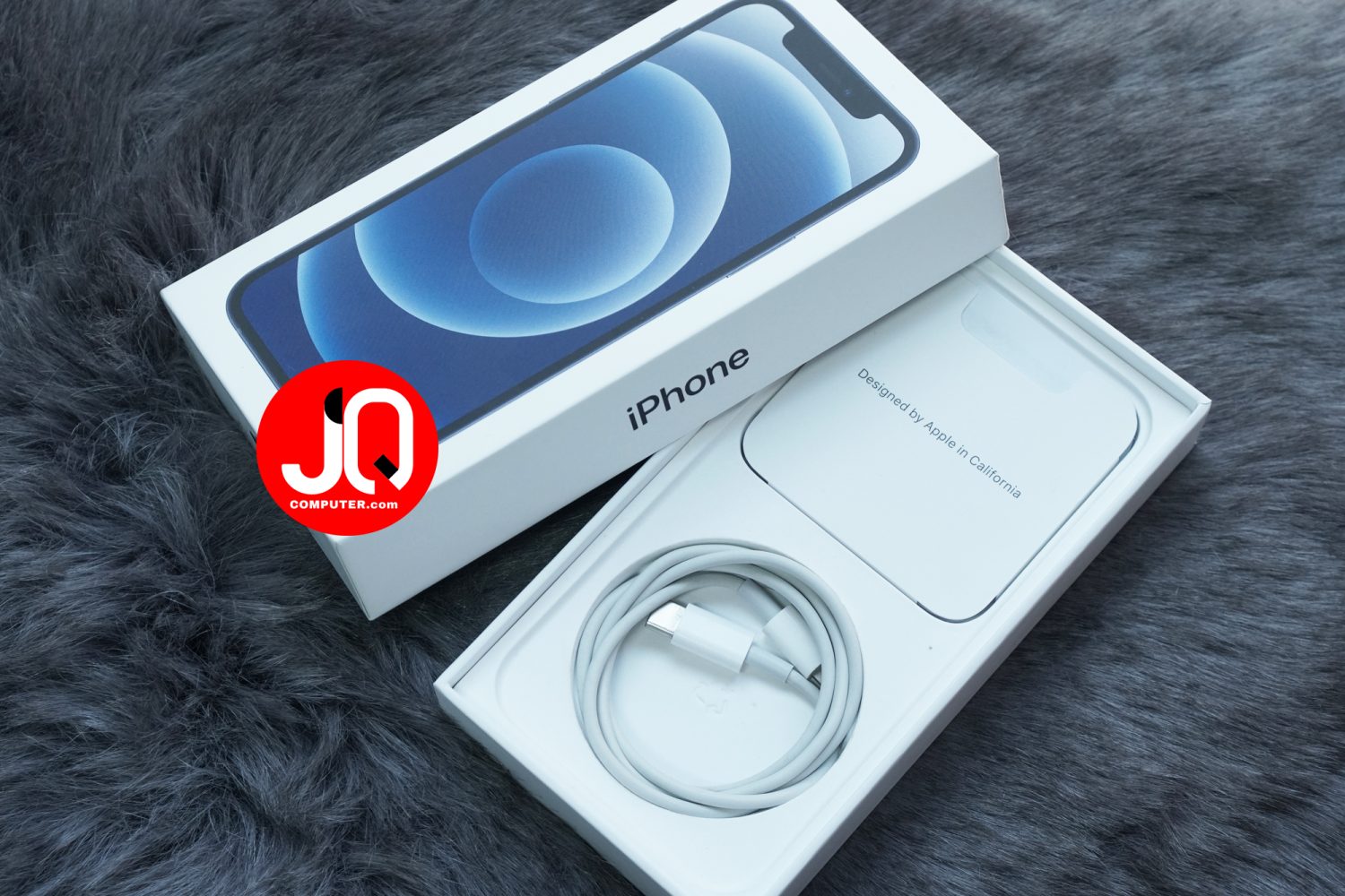 iPhone 12 - Image 17