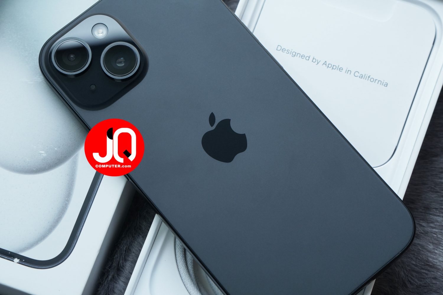iPhone 15 - Image 4