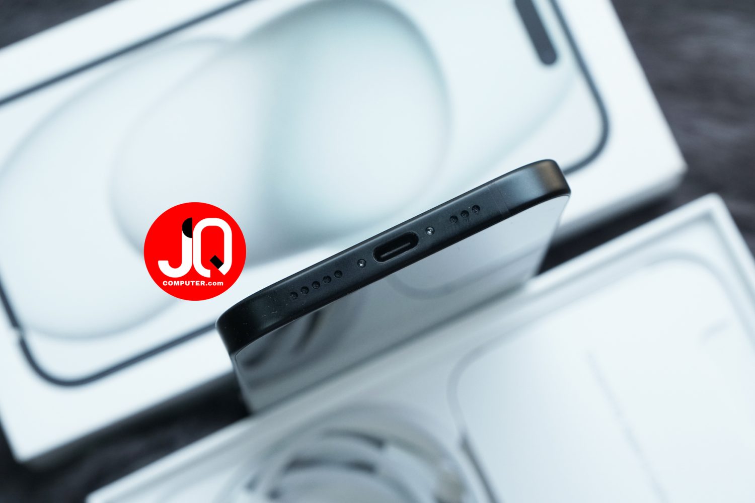 iPhone 15 - Image 5