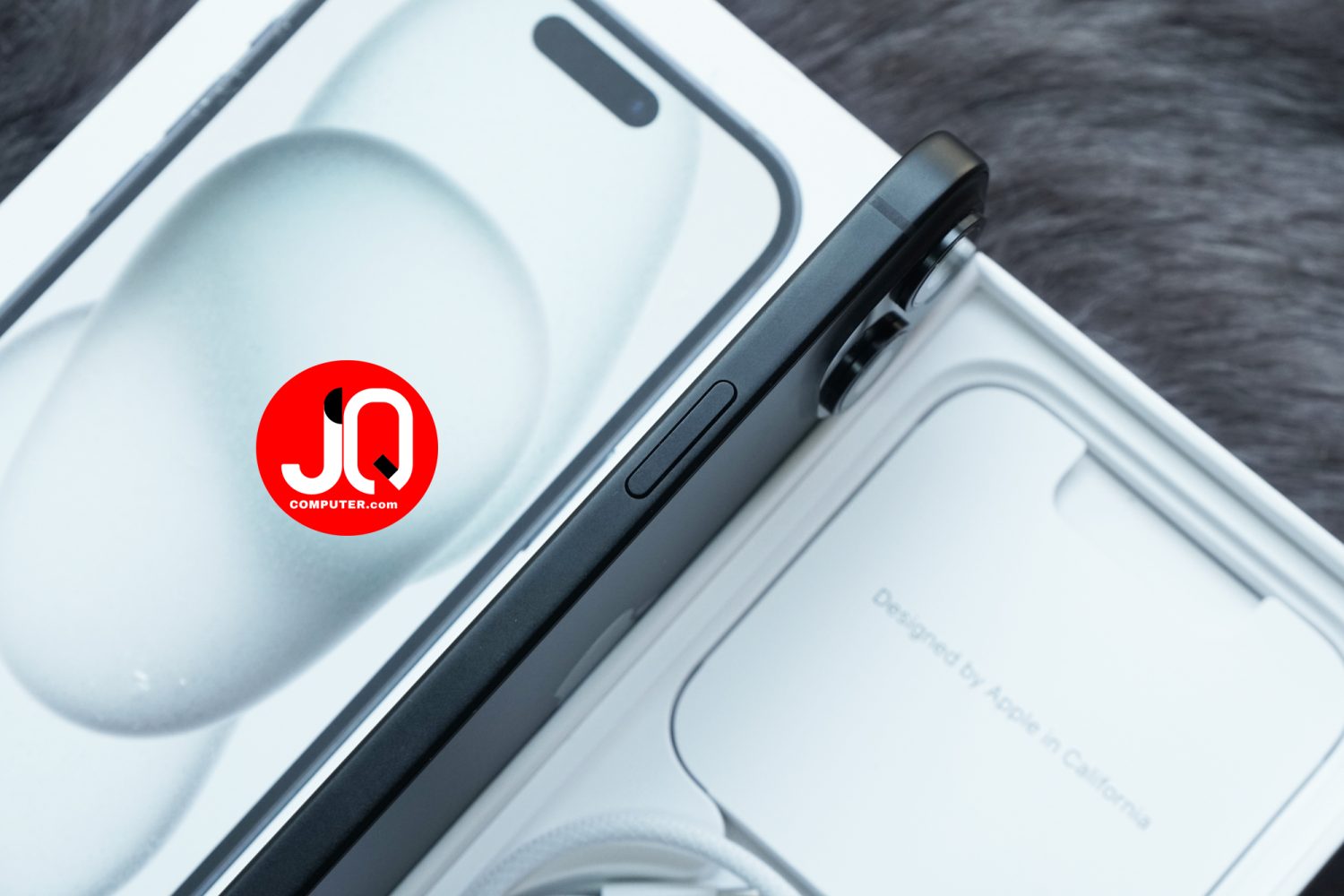 iPhone 15 - Image 9
