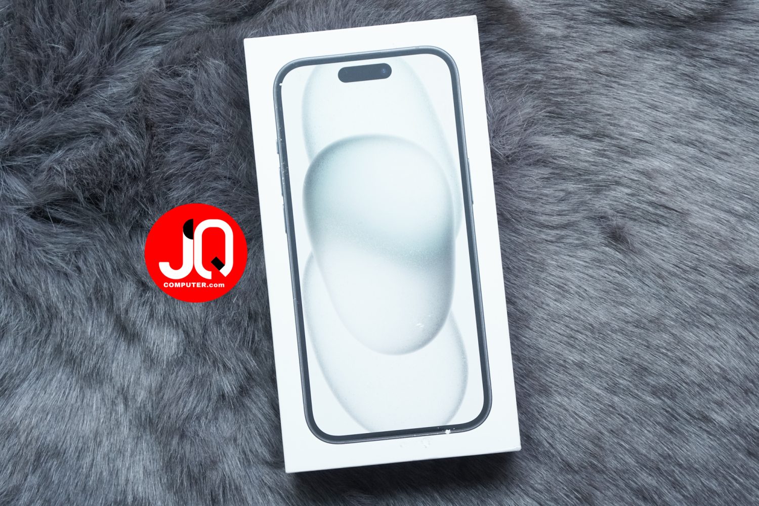 iPhone 15 - Image 15