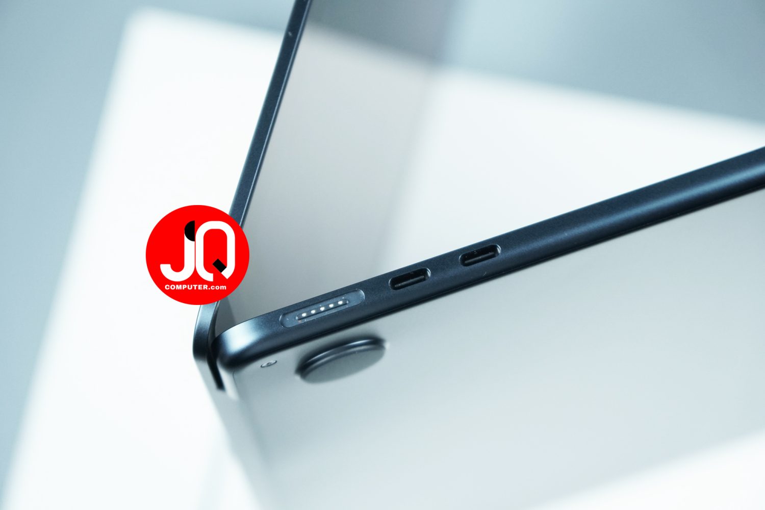MacBook Air 13" 2022 - Image 11
