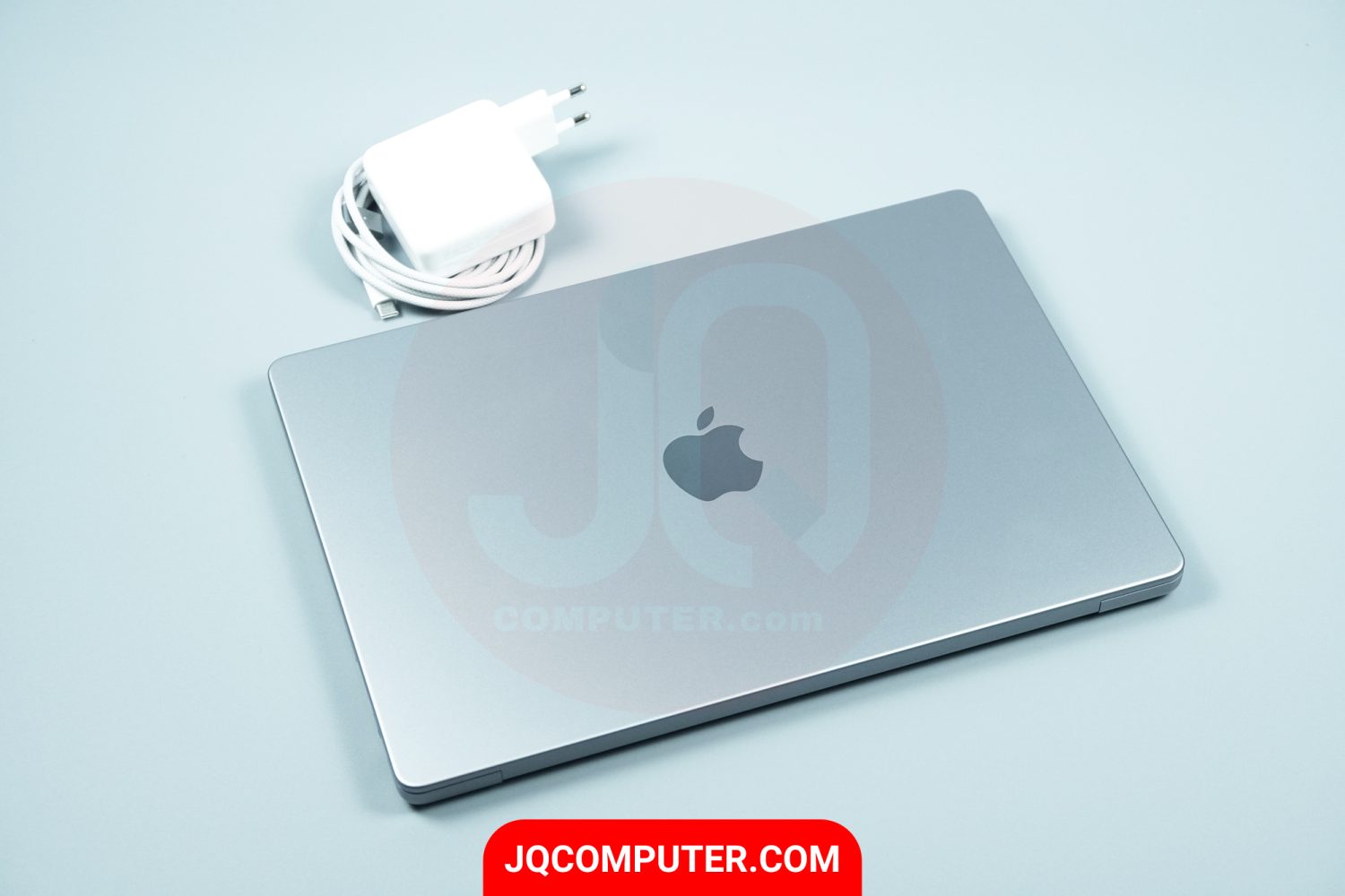 MacBook Pro 14" Apple M3 - Image 2