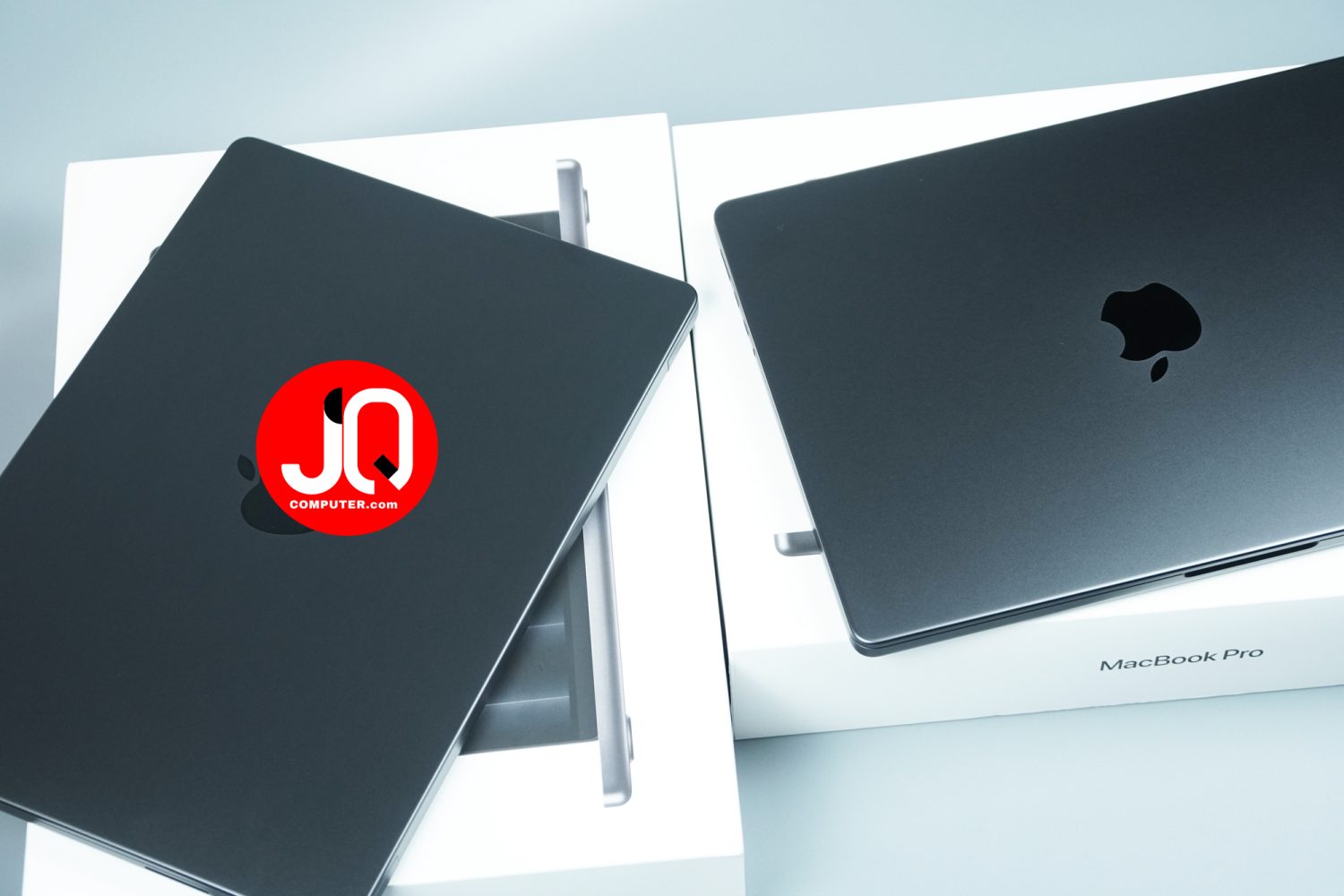 MacBook Pro 14" Apple M3 Pro - Image 4